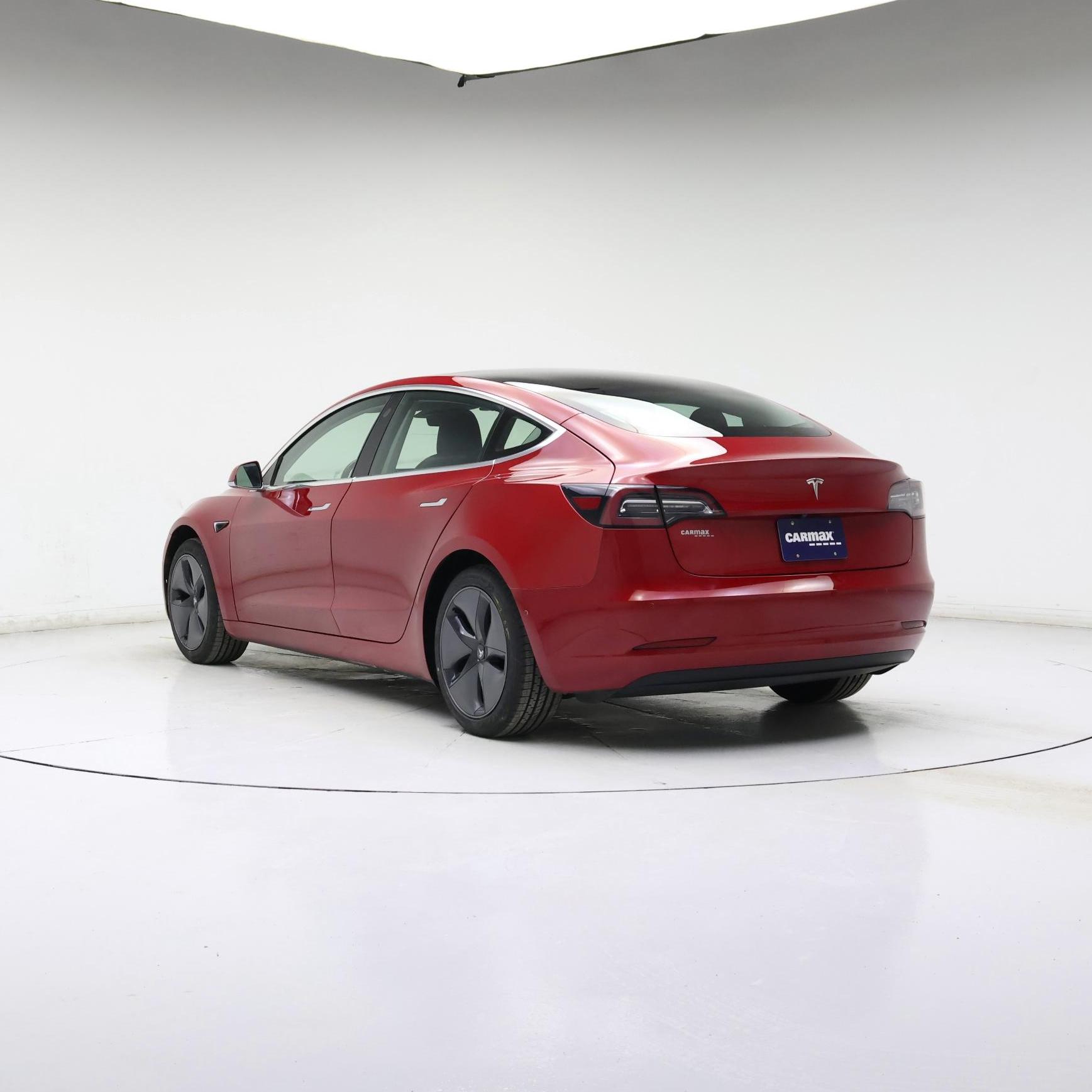 Thumbnail: 2019 Tesla Model 3 - 2