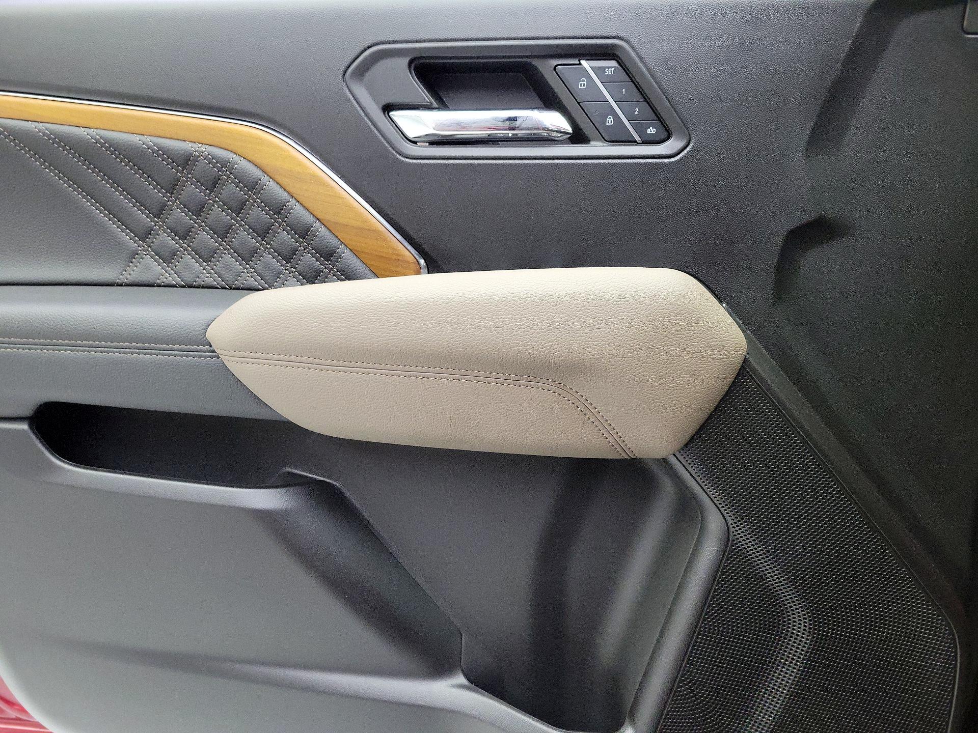 Thumbnail: 2024 GMC Canyon - 12