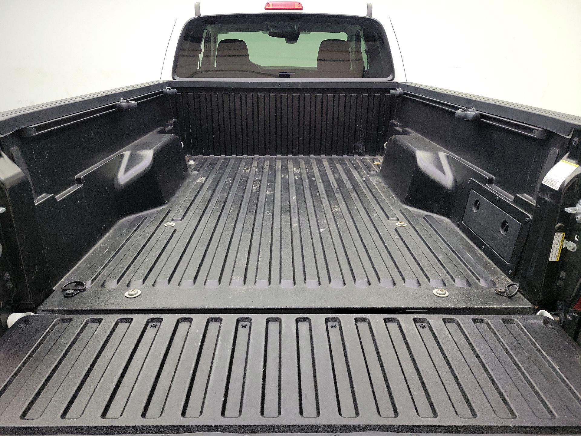 Thumbnail: 2023 Toyota Tacoma - 19