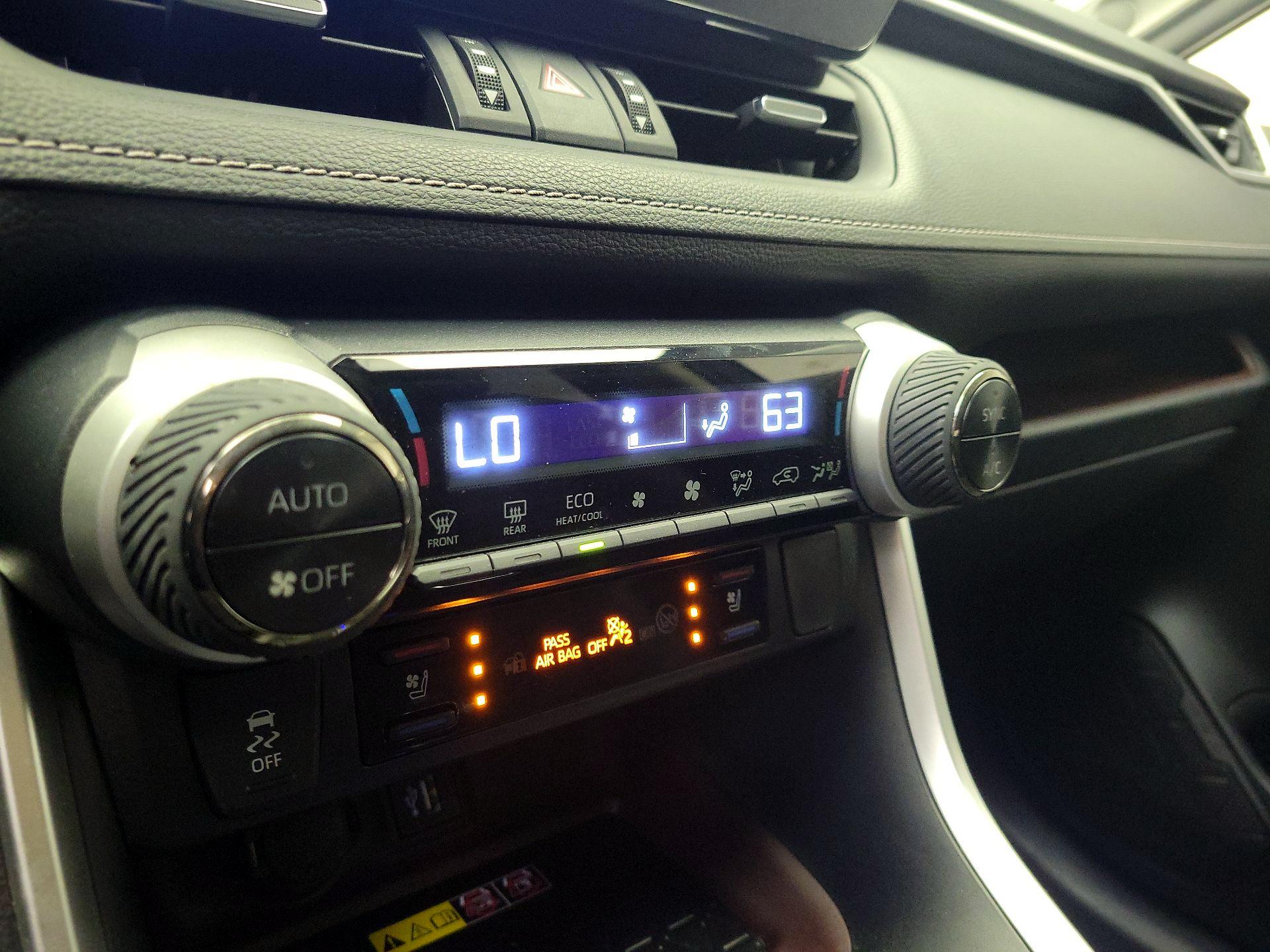 Thumbnail: 2024 Toyota RAV4 - 16