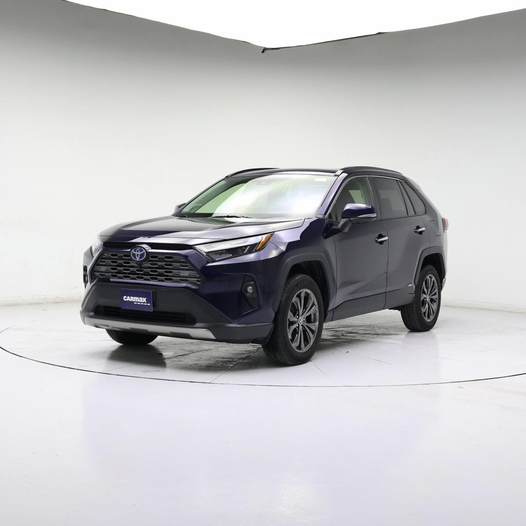 Thumbnail: 2024 Toyota RAV4 - 4