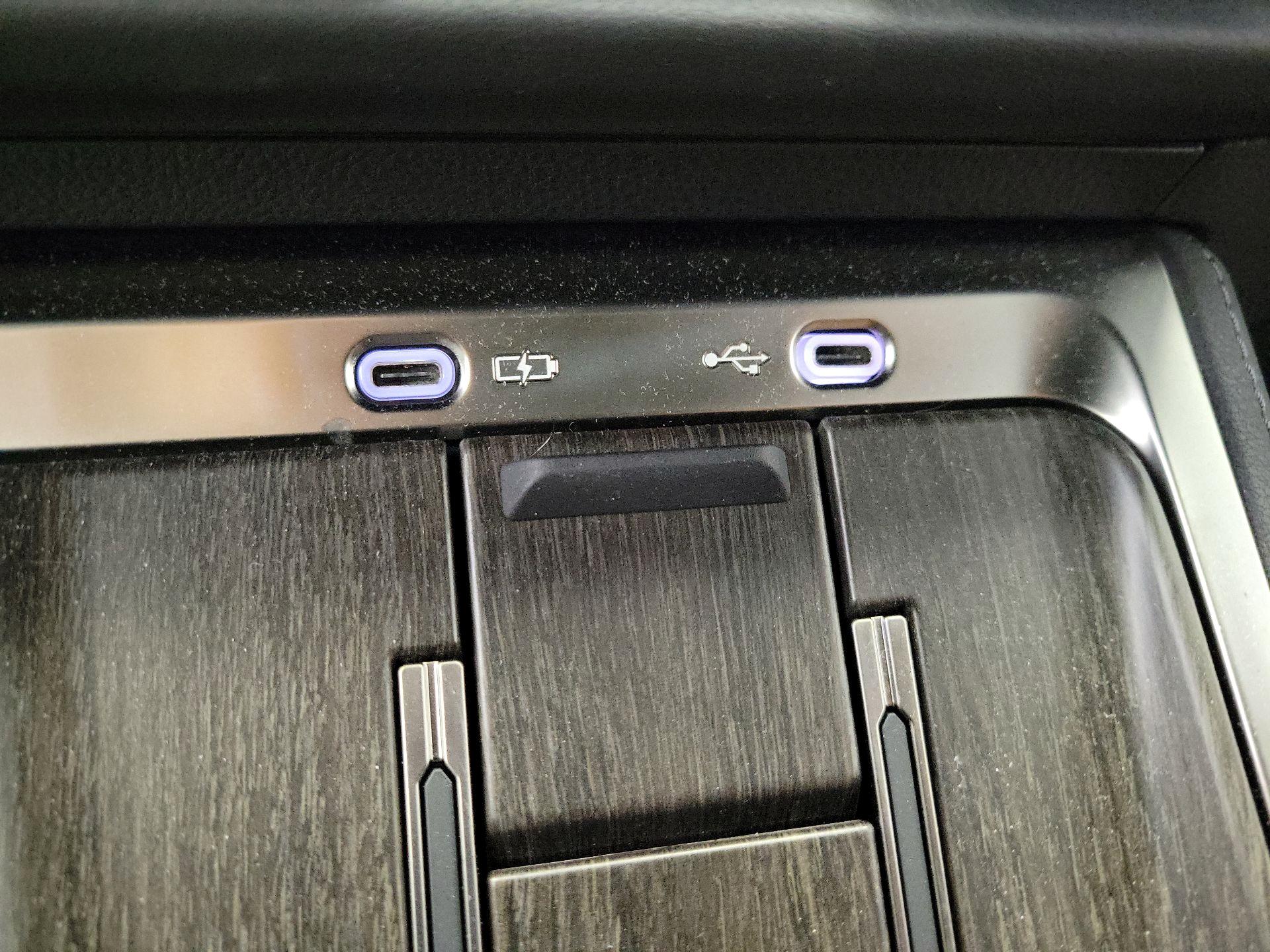 Thumbnail: 2025 Lexus GX - 18