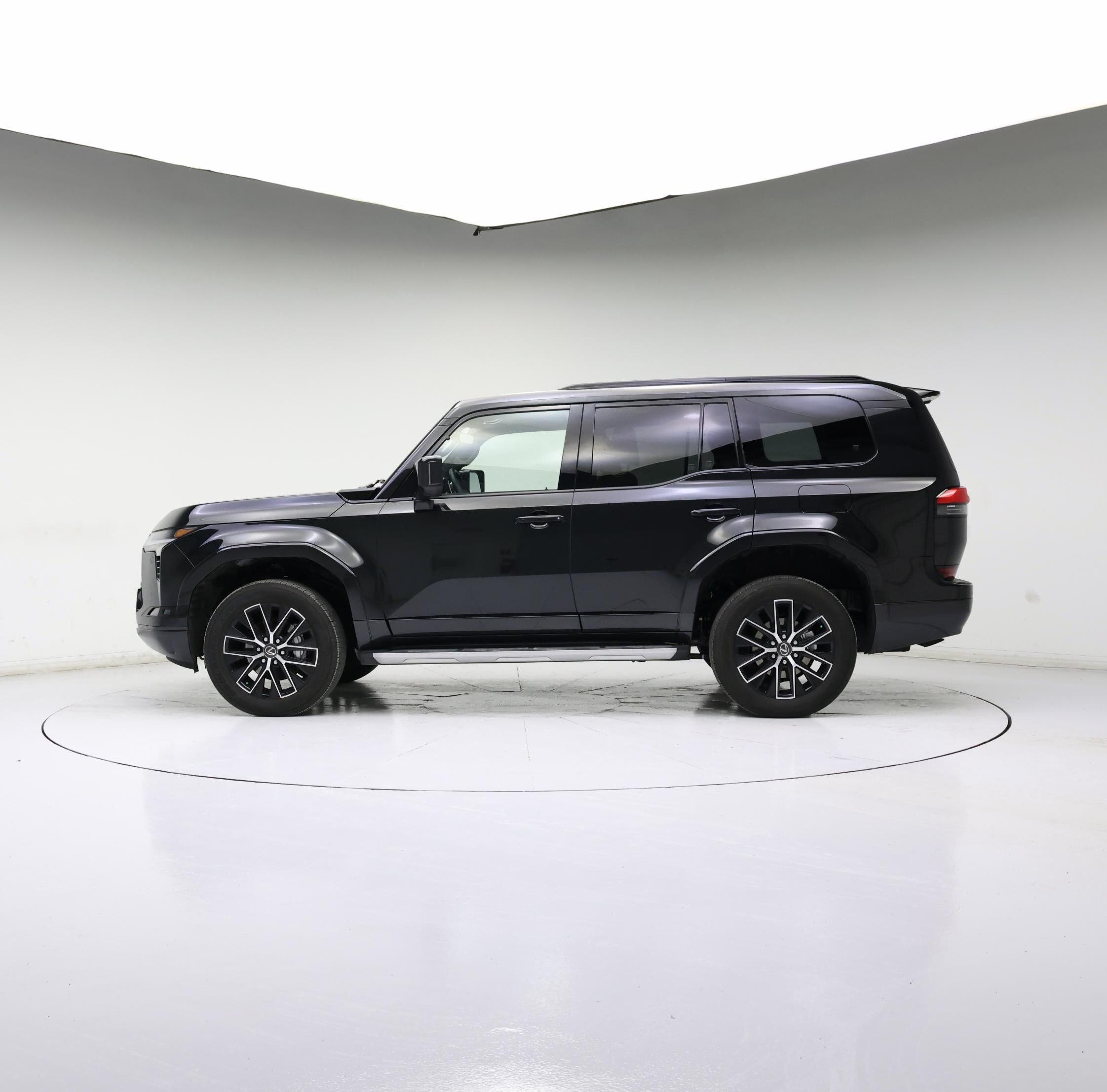 Thumbnail: 2025 Lexus GX - 3