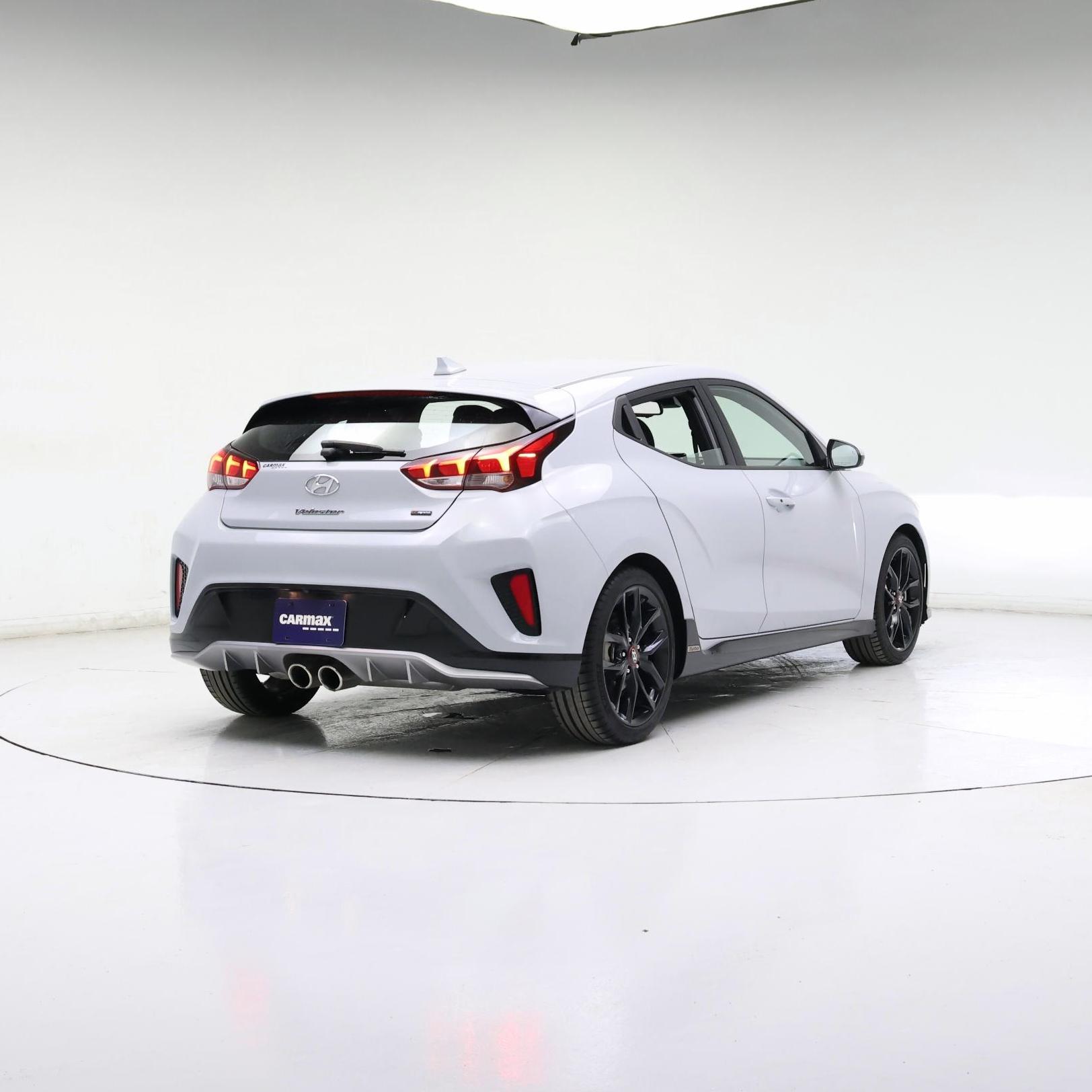 Thumbnail: 2020 Hyundai Veloster - 4