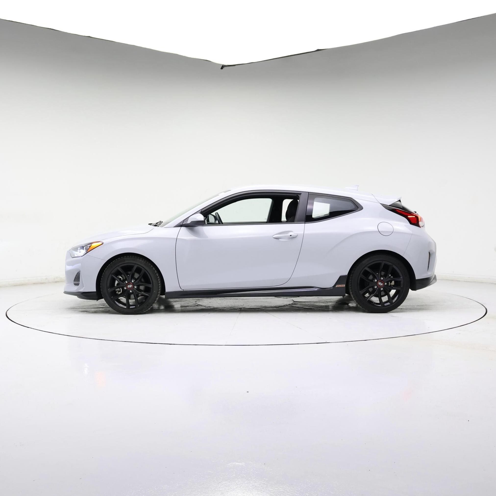 Thumbnail: 2020 Hyundai Veloster - 7