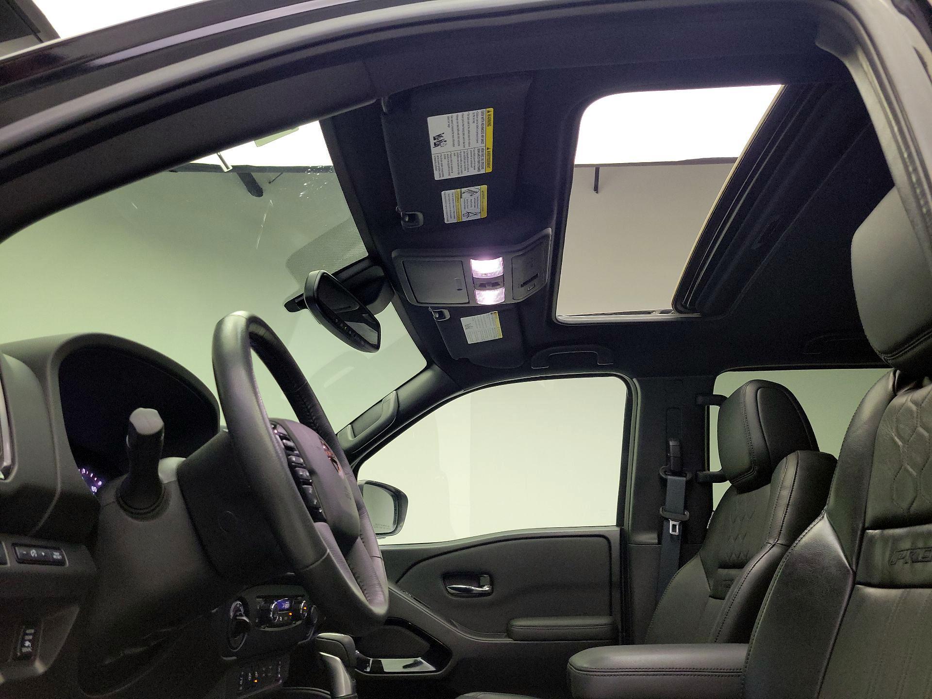 Thumbnail: 2022 Nissan Frontier - 19