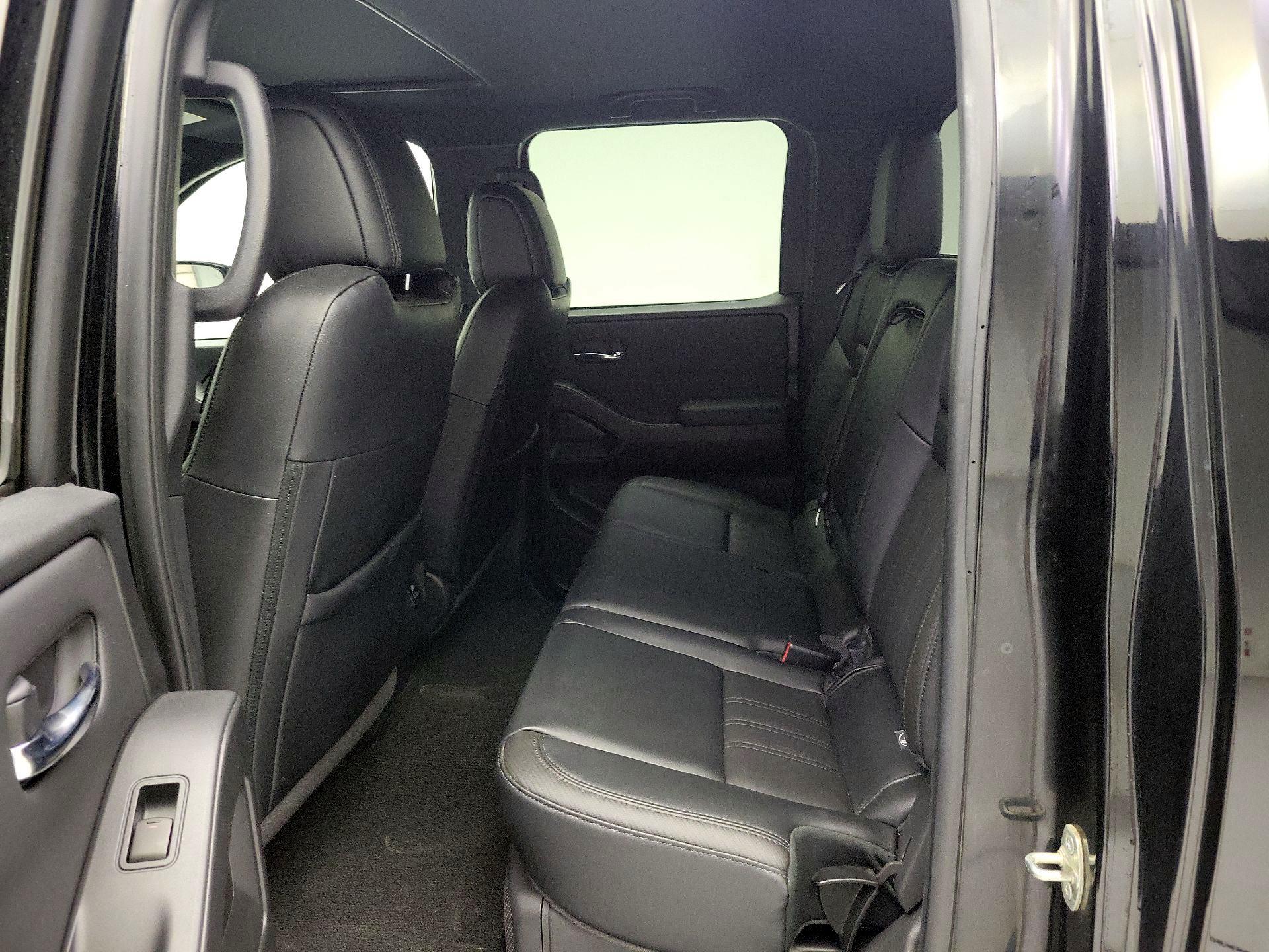 Thumbnail: 2022 Nissan Frontier - 20