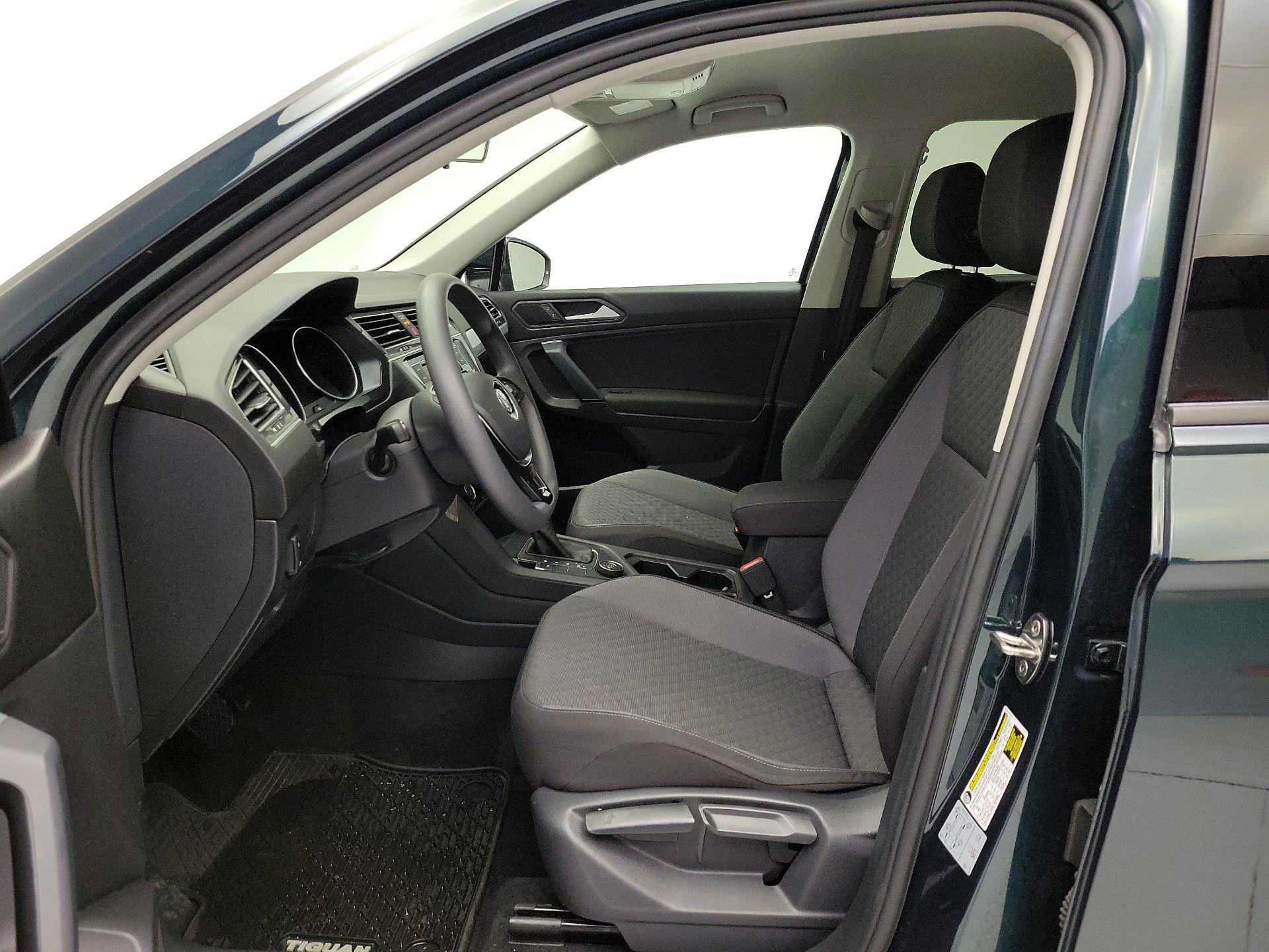 Thumbnail: 2019 Volkswagen Tiguan - 11