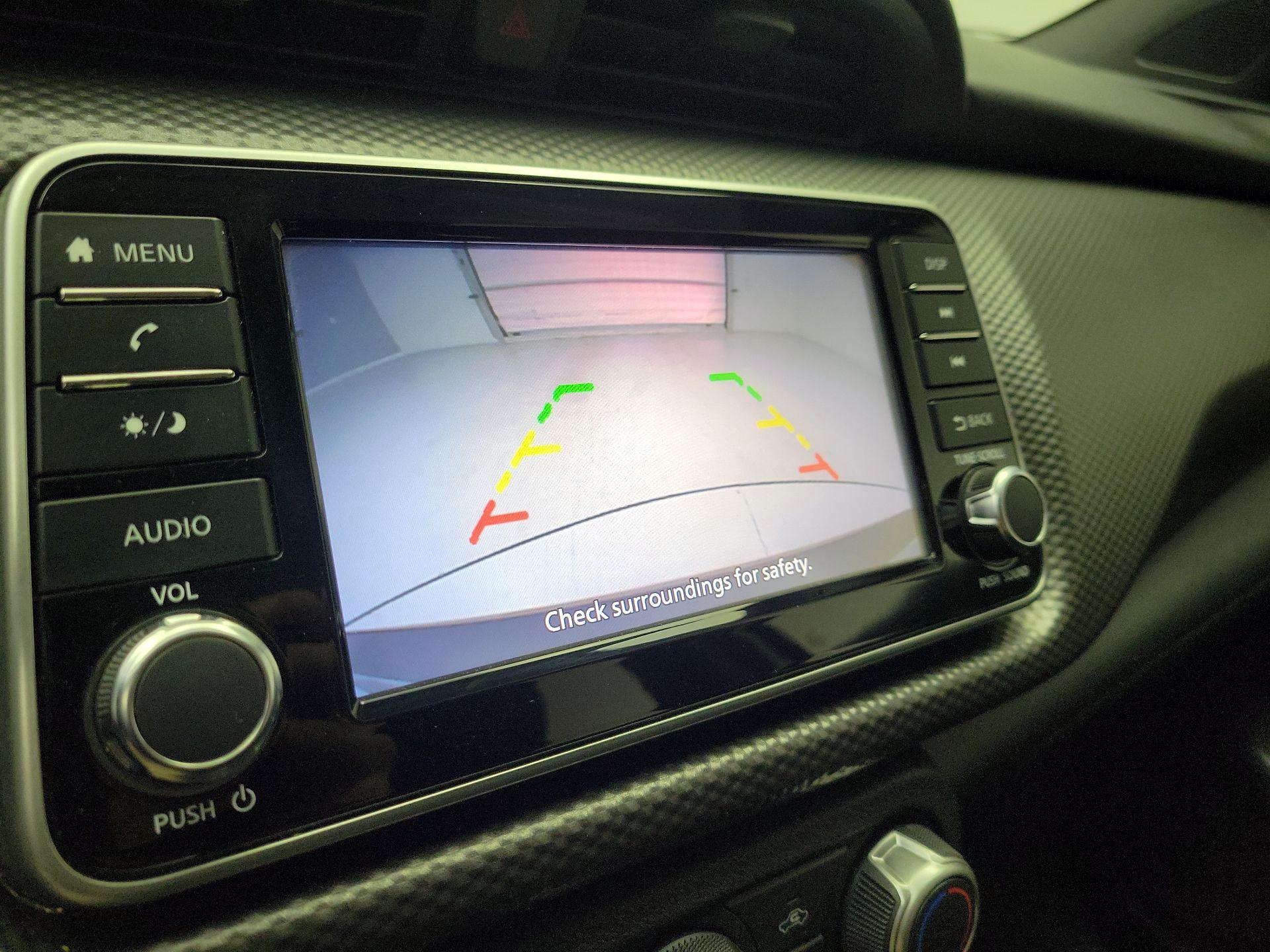 Thumbnail: 2019 Nissan Kicks - 13