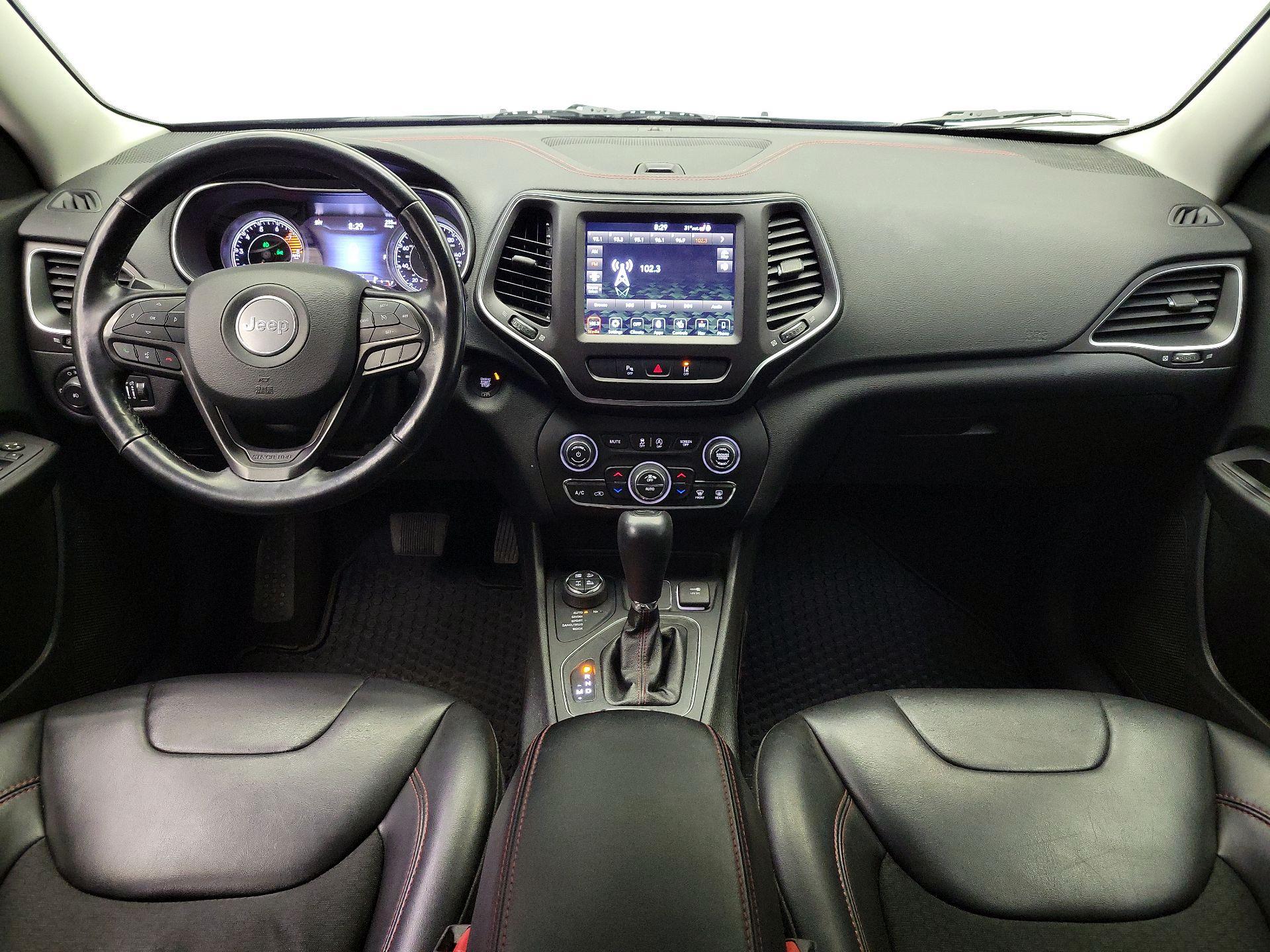 Thumbnail: 2021 Jeep Cherokee - 9