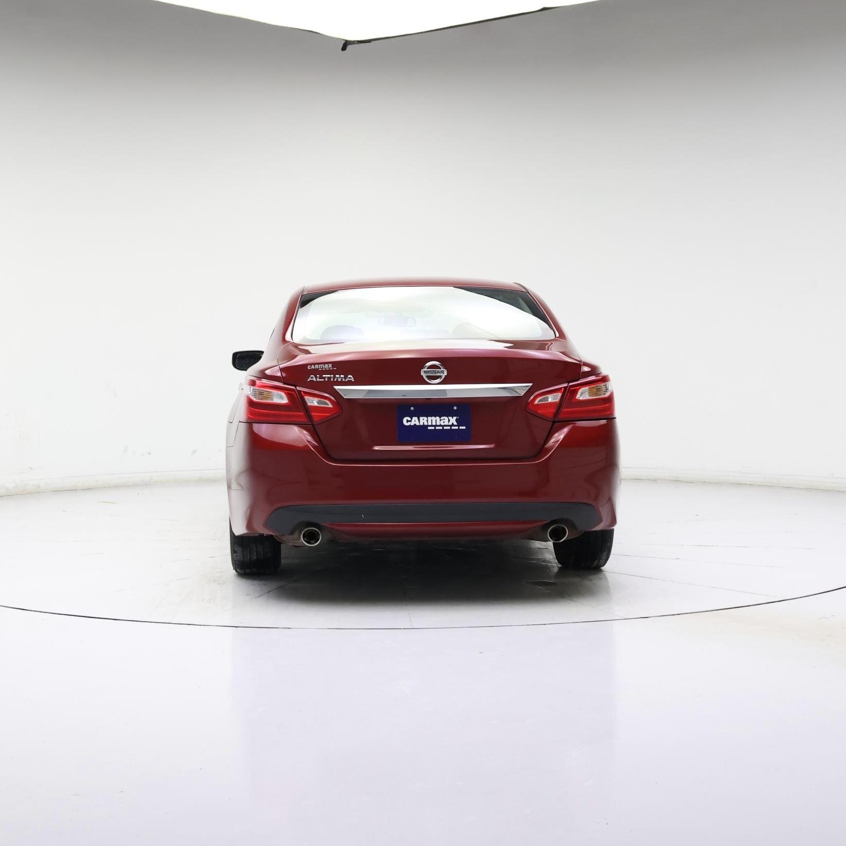 Thumbnail: 2016 Nissan Altima - 6