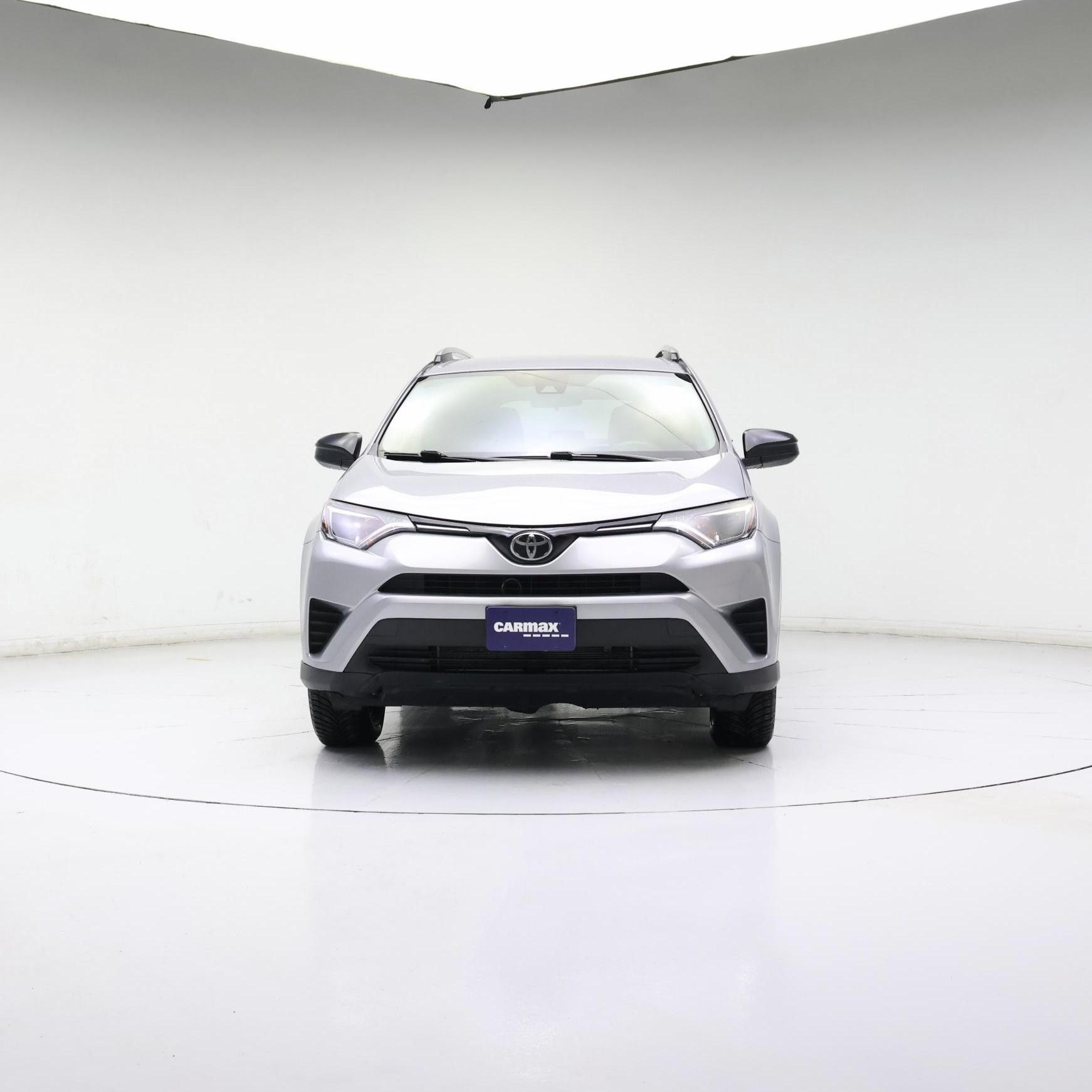 Thumbnail: 2017 Toyota RAV4 - 5