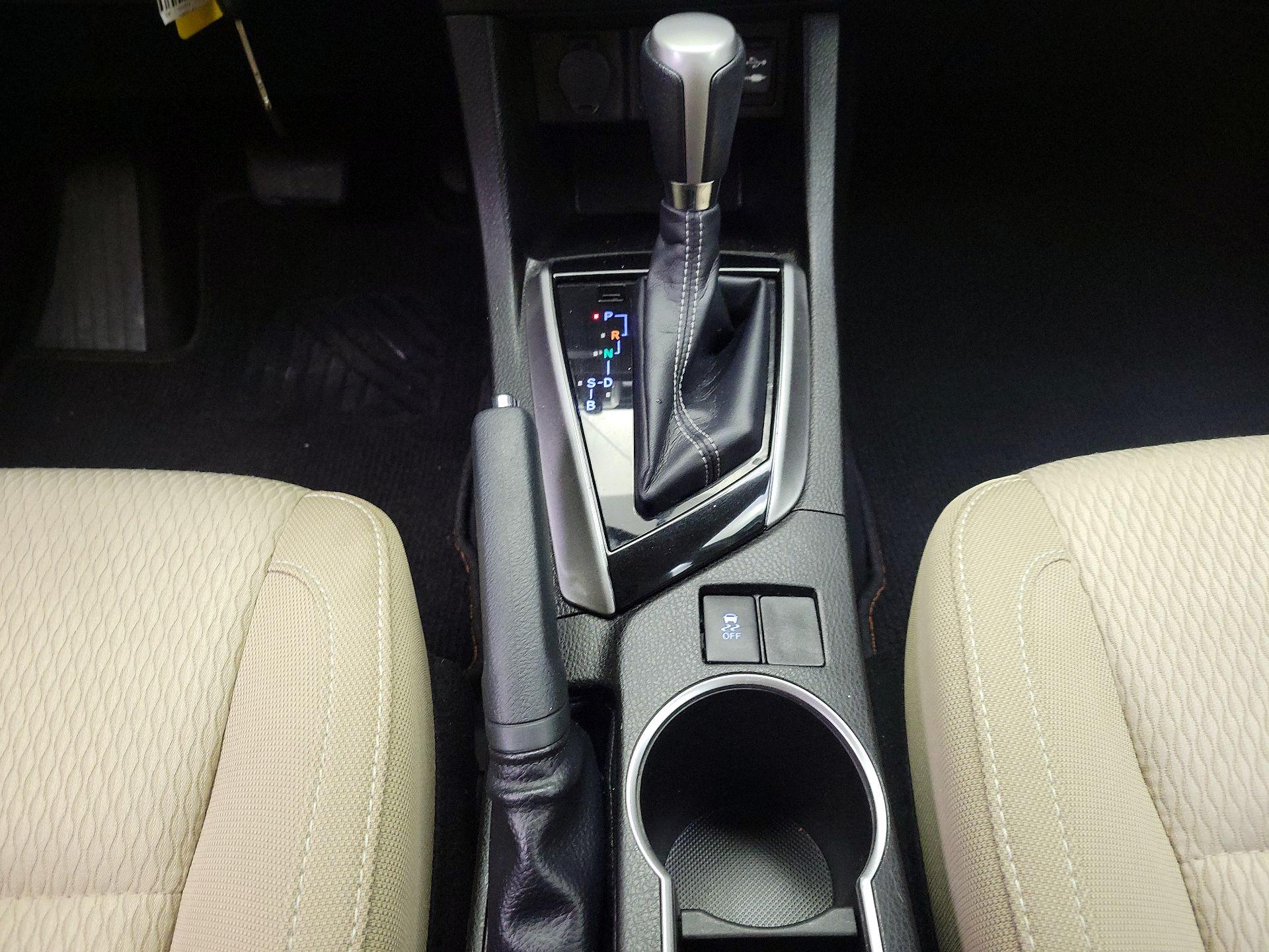 Thumbnail: 2014 Toyota Corolla - 17