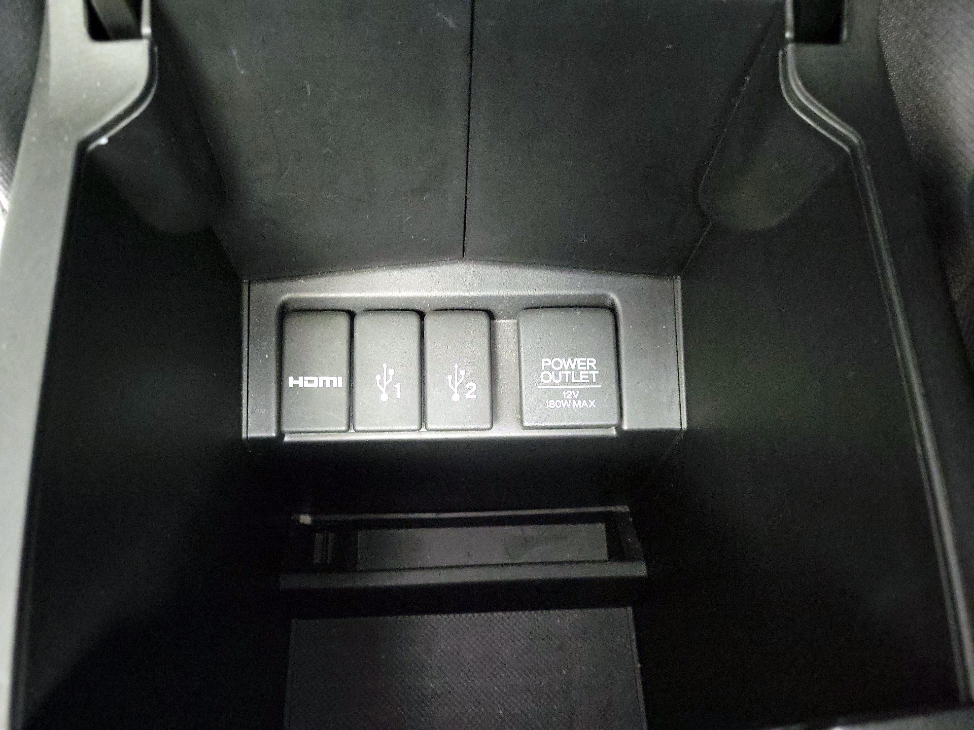 Thumbnail: 2016 Honda CR-V - 18