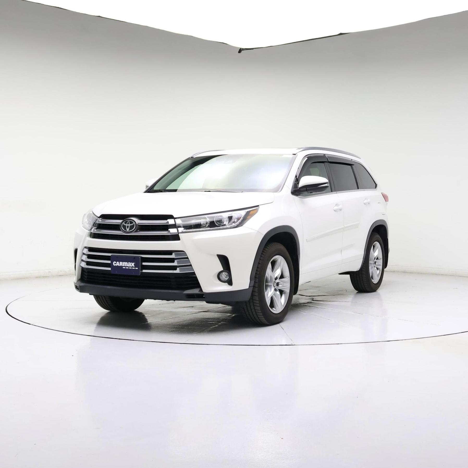 Thumbnail: 2017 Toyota Highlander - 4