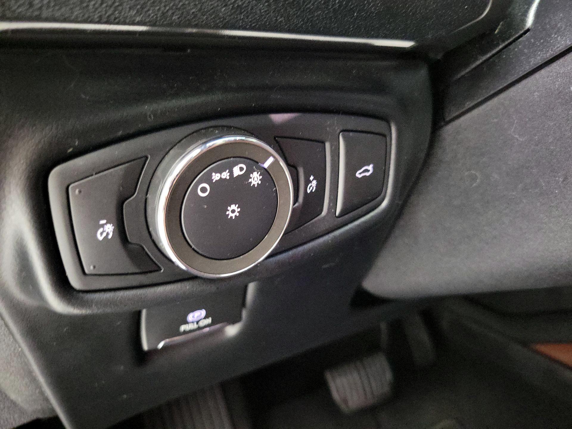 Thumbnail: 2019 Lincoln MKZ - 13