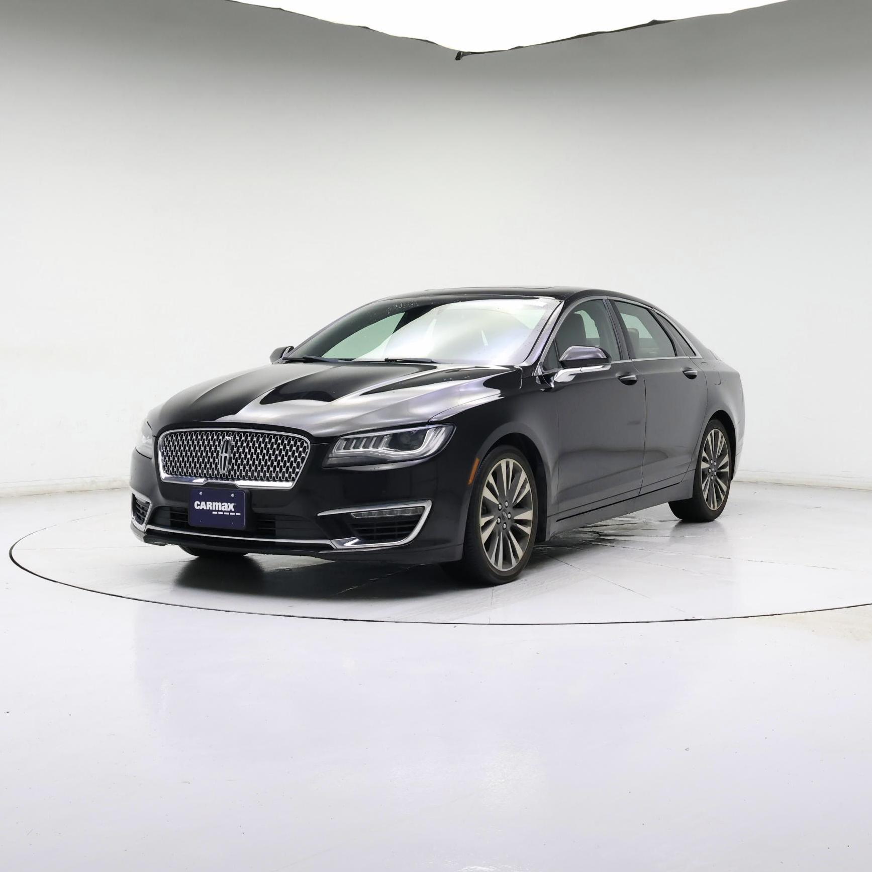 Thumbnail: 2019 Lincoln MKZ - 4