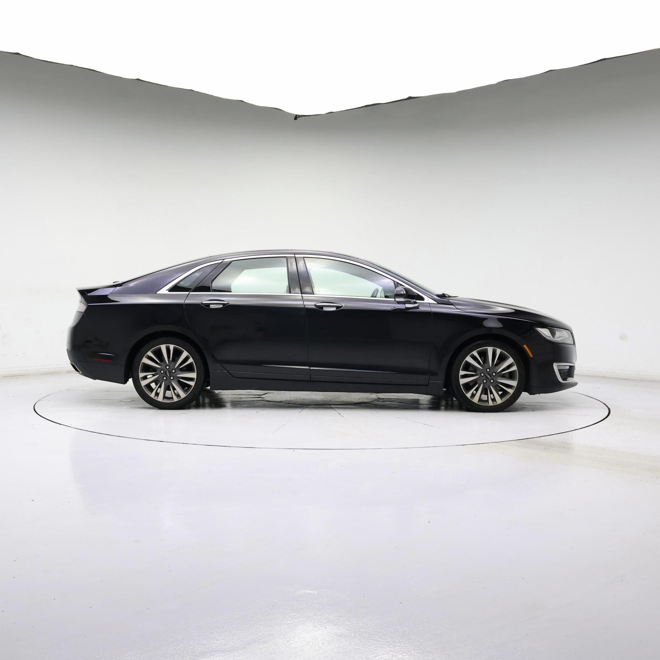 Thumbnail: 2019 Lincoln MKZ - 7