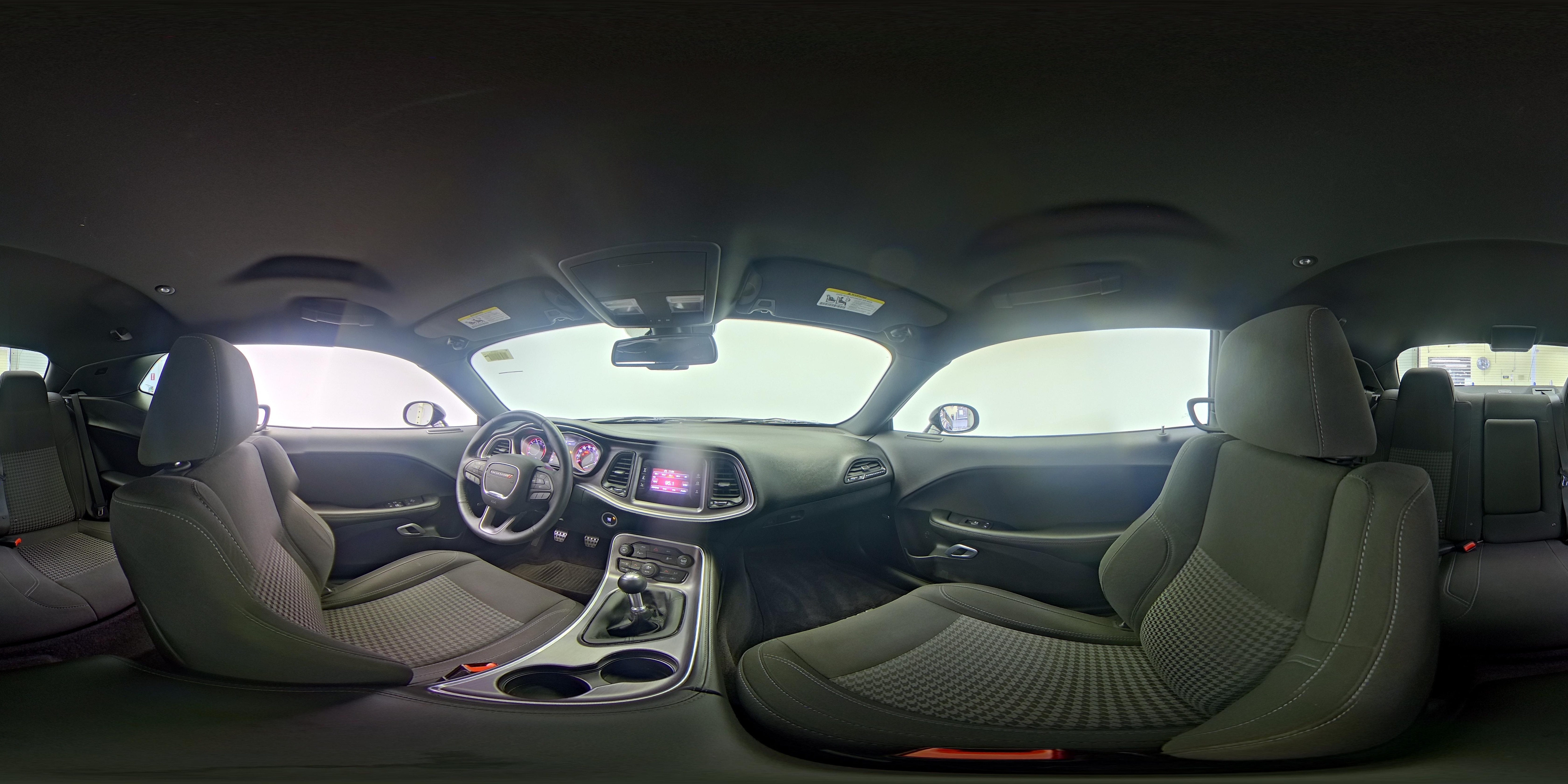 2016 Dodge Challenger R/T - Photo 23