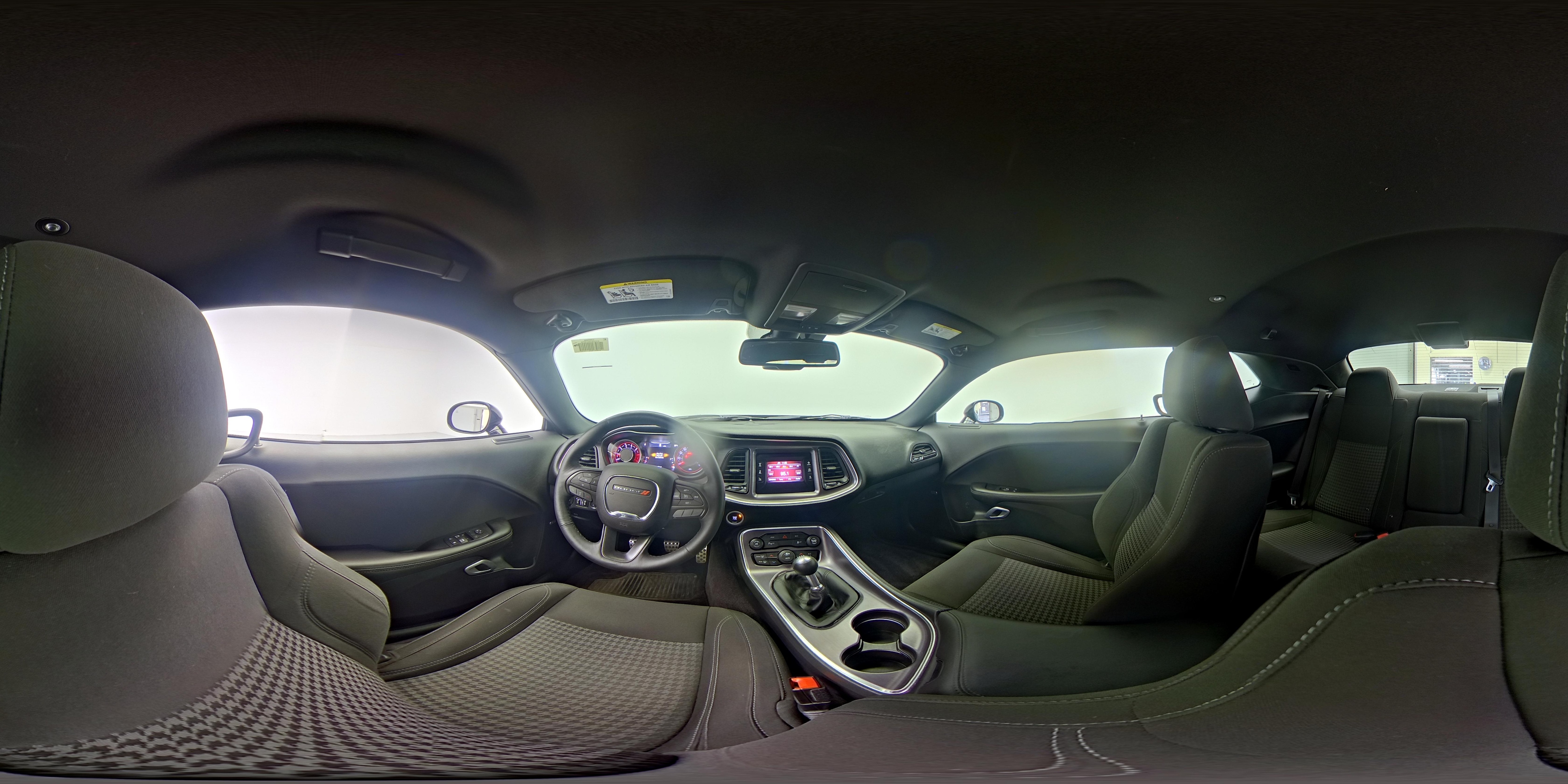 2016 Dodge Challenger R/T - Photo 24