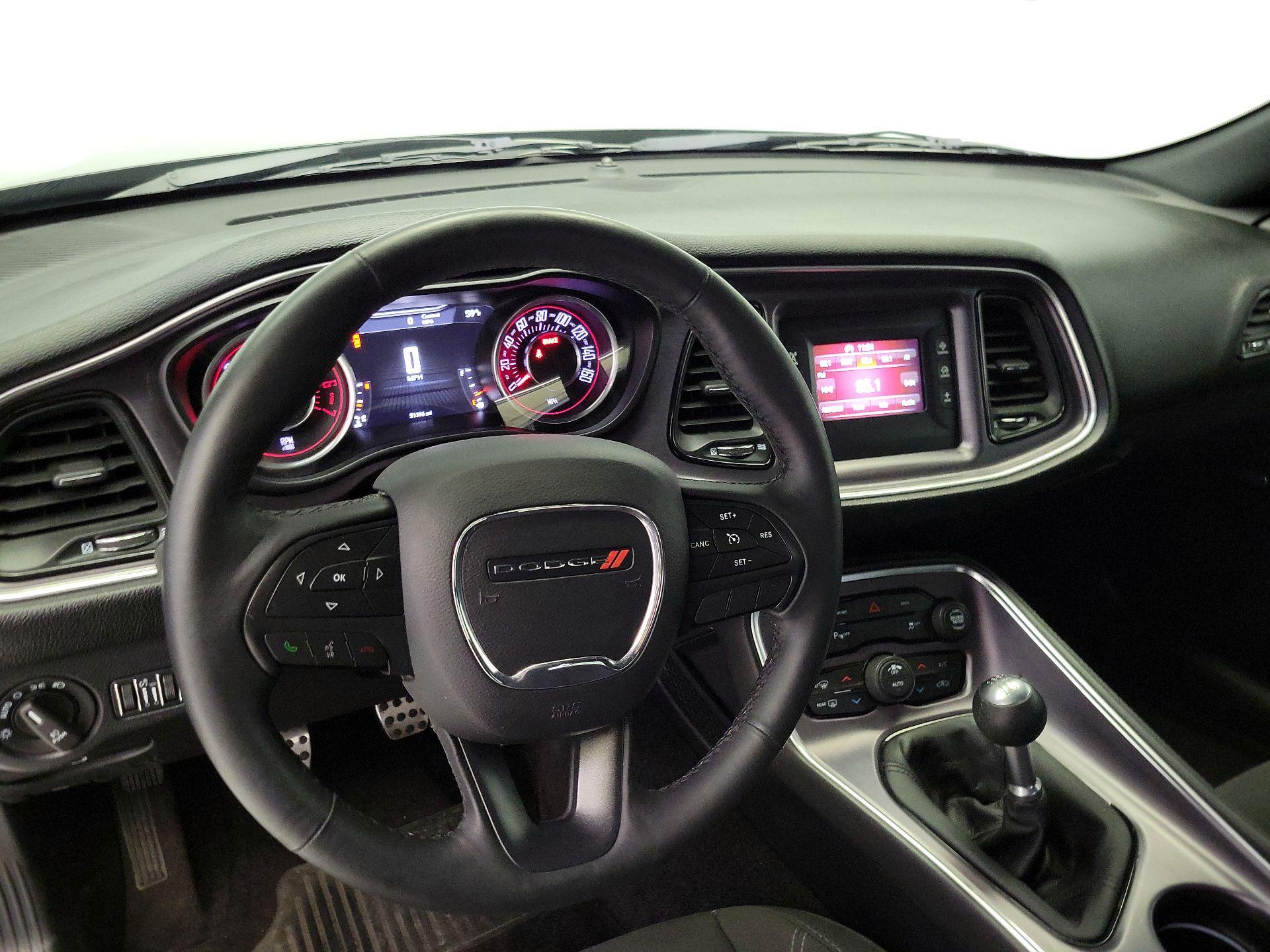Thumbnail: 2016 Dodge Challenger - 9