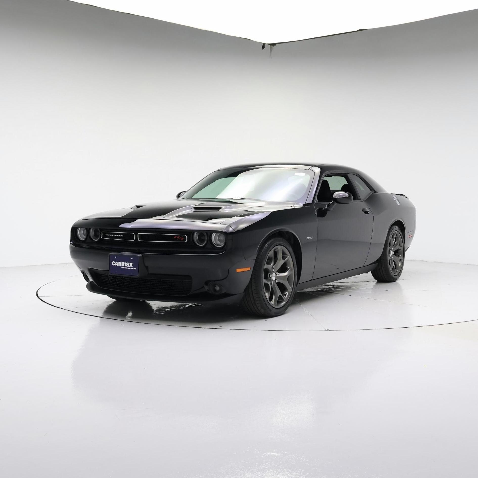 Thumbnail: 2016 Dodge Challenger - 4