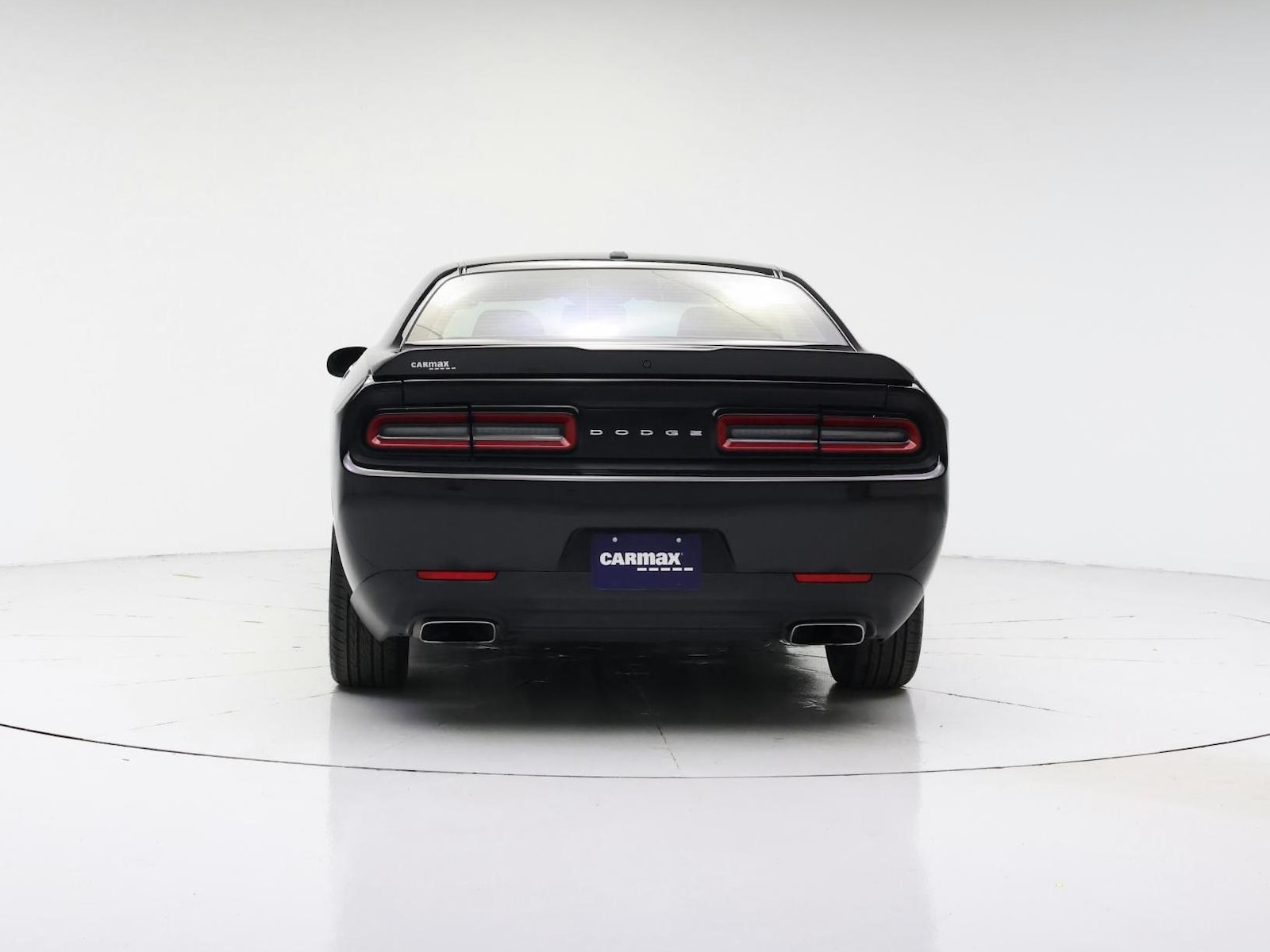 2016 Dodge Challenger R/T - Photo 7
