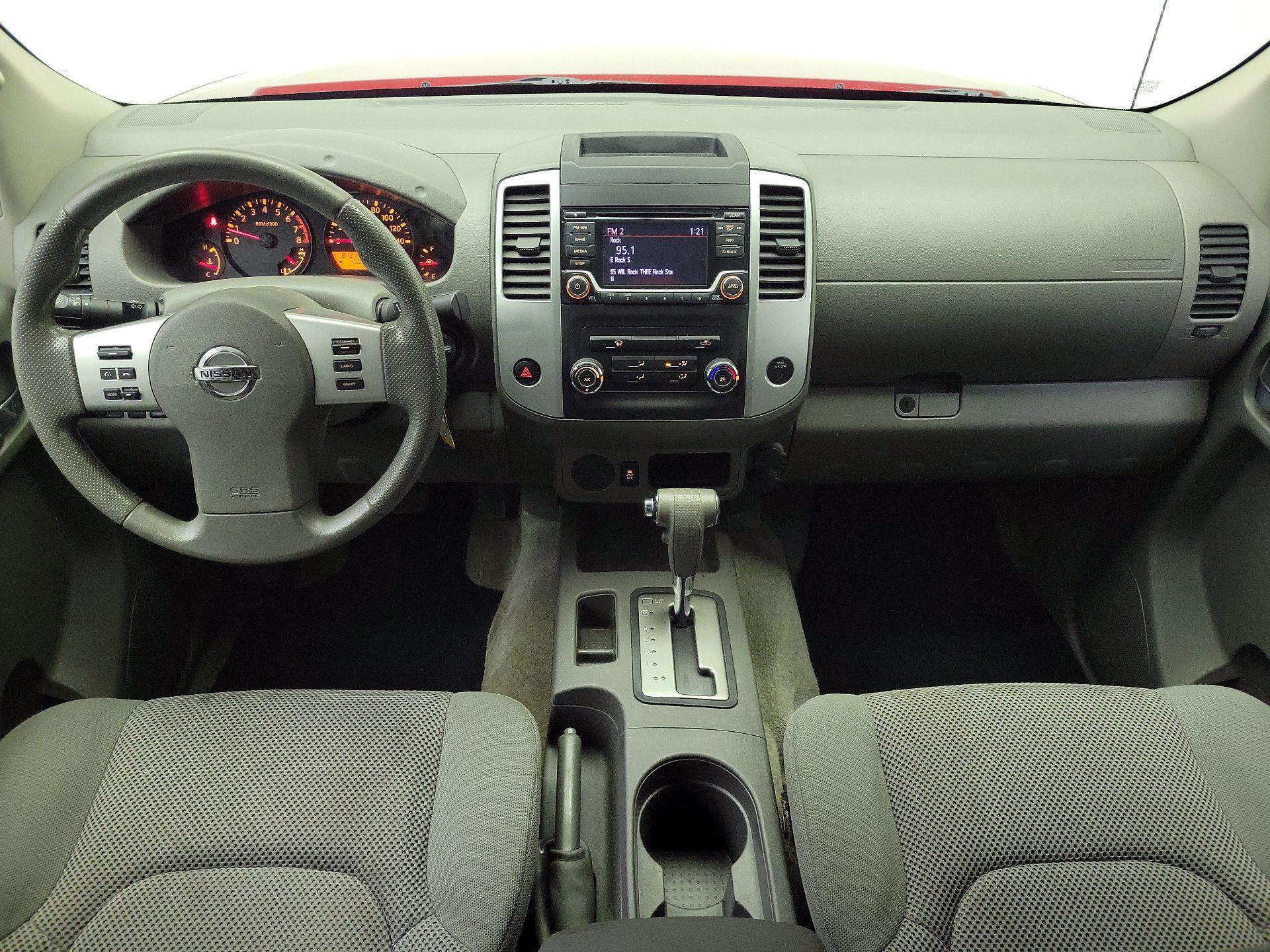 Thumbnail: 2015 Nissan Frontier - 9