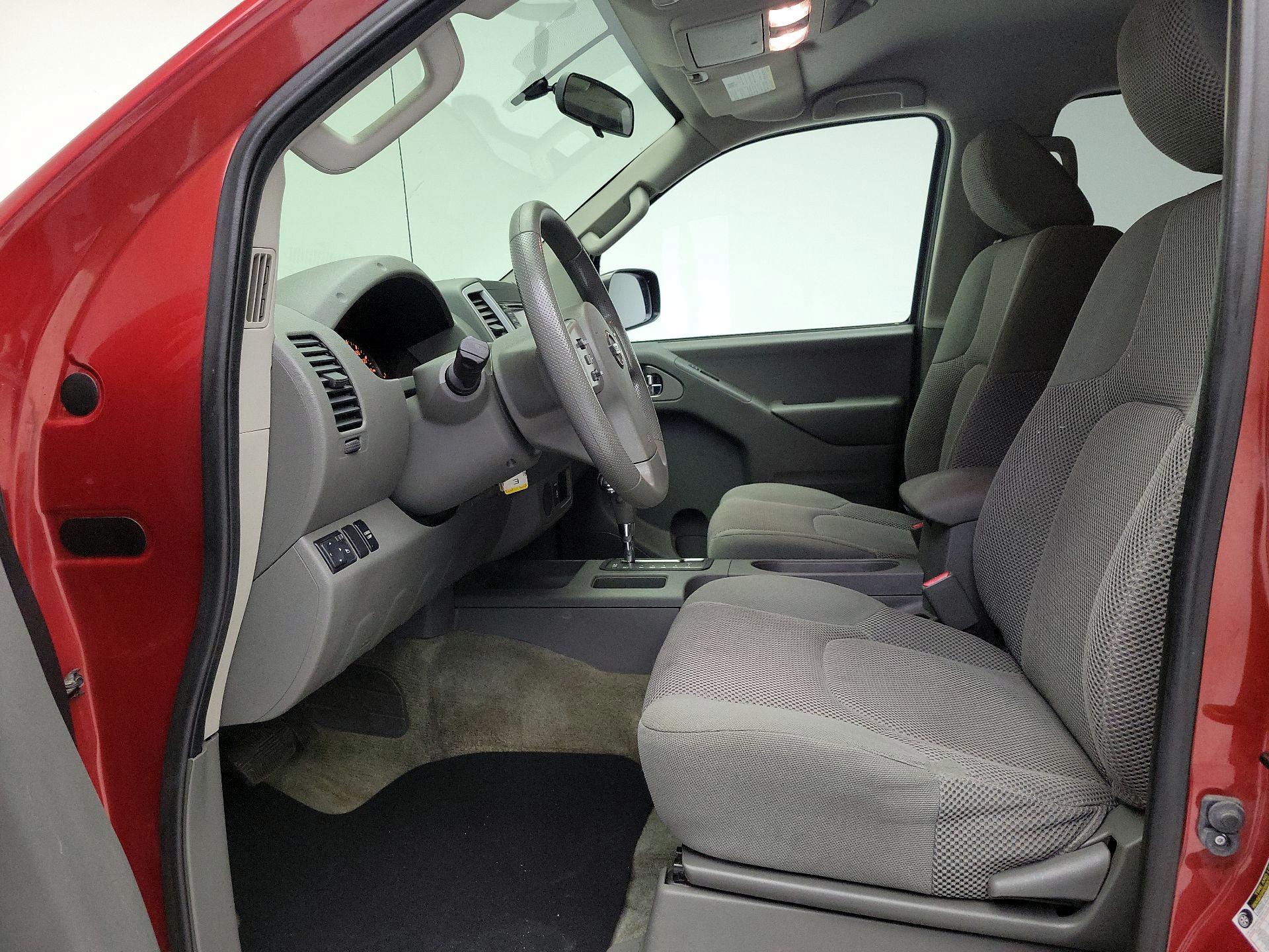 Thumbnail: 2015 Nissan Frontier - 11