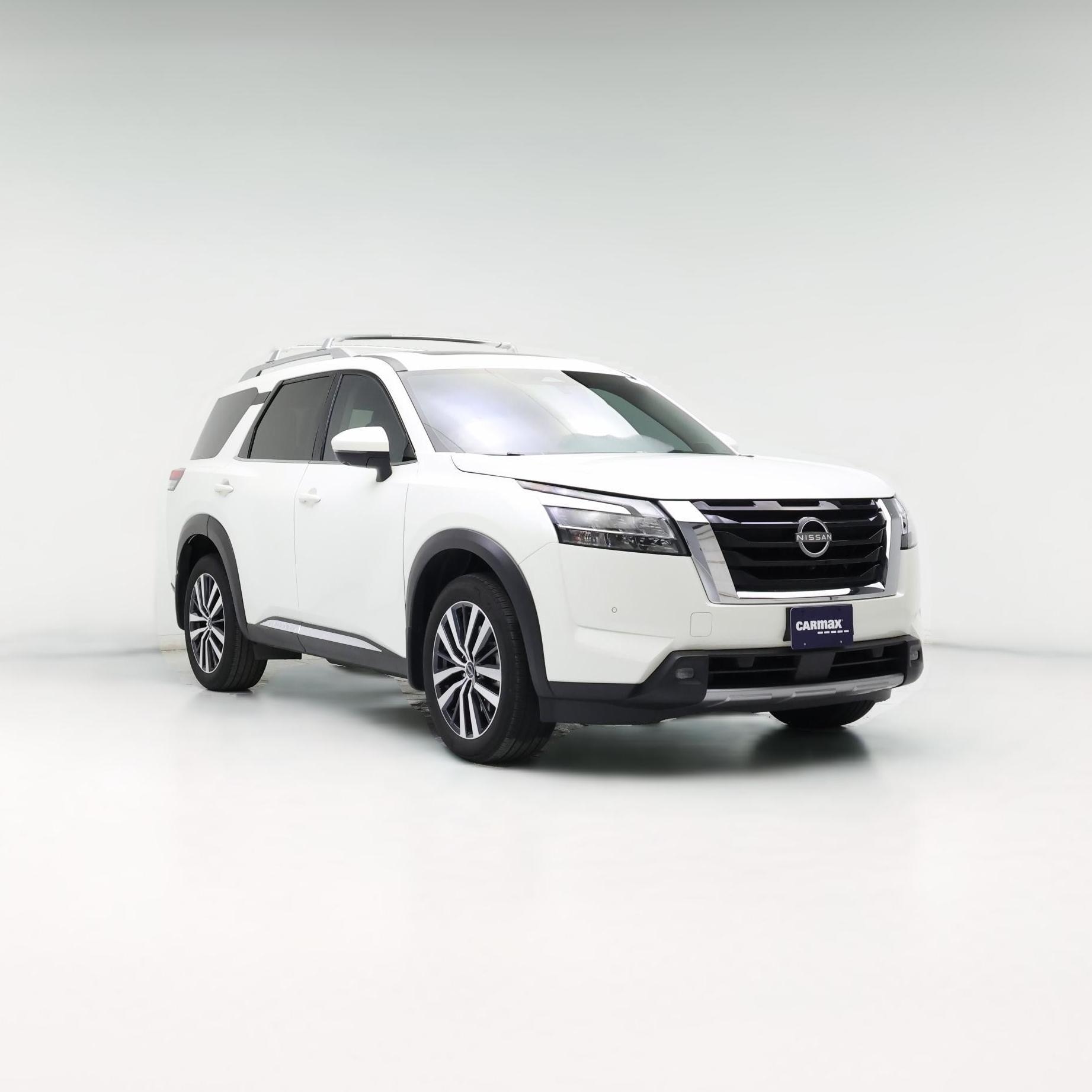 Thumbnail: 2022 Nissan Pathfinder - 1