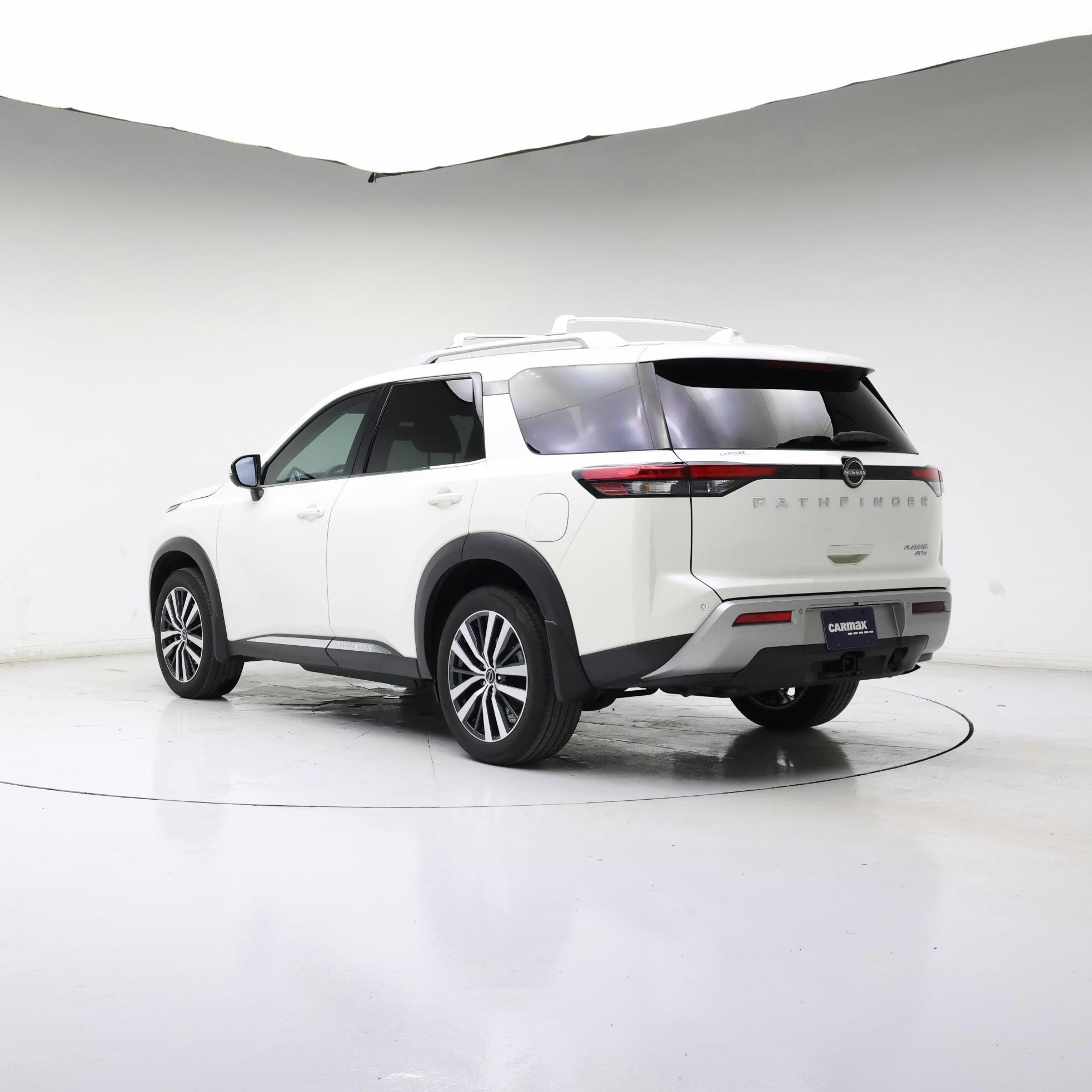 Thumbnail: 2022 Nissan Pathfinder - 2