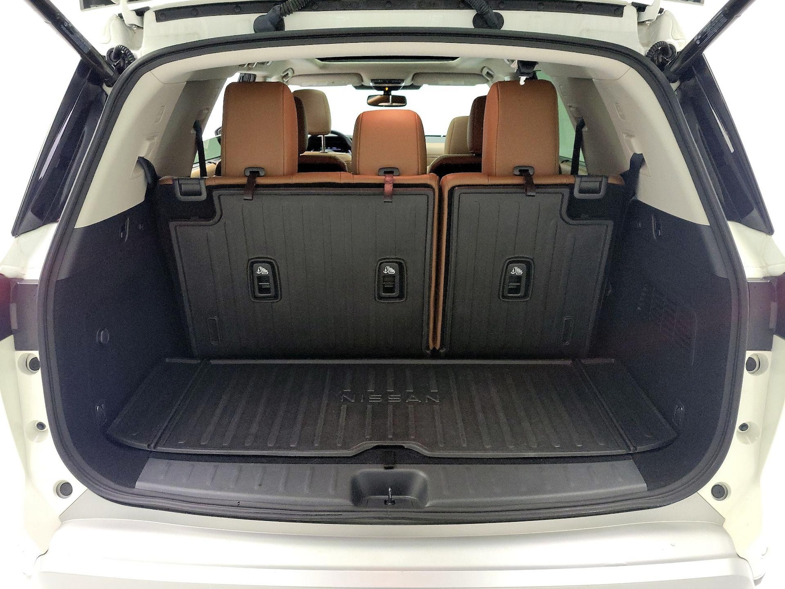 2022 Nissan Pathfinder Platinum - Photo 24