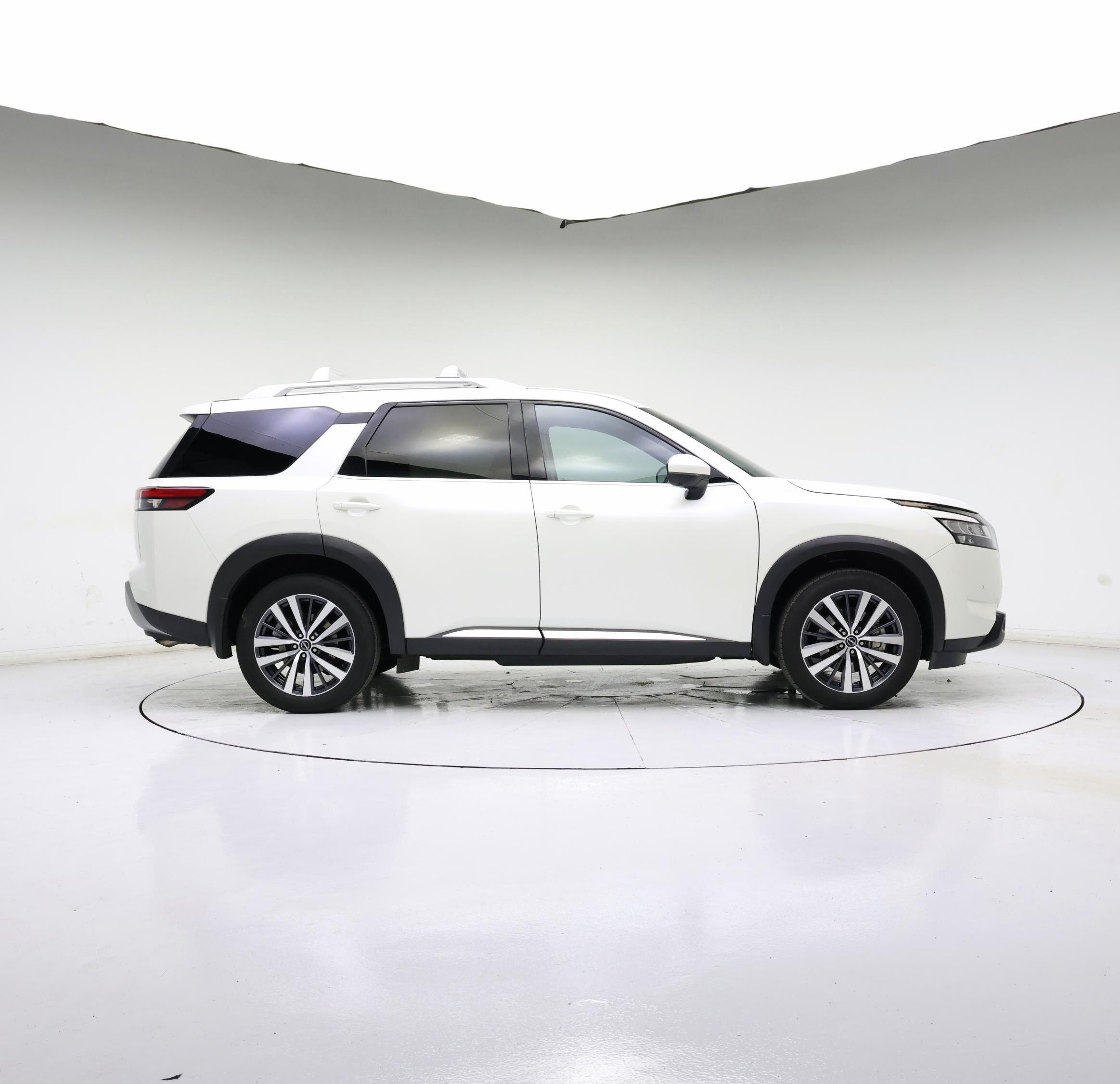 Thumbnail: 2022 Nissan Pathfinder - 7