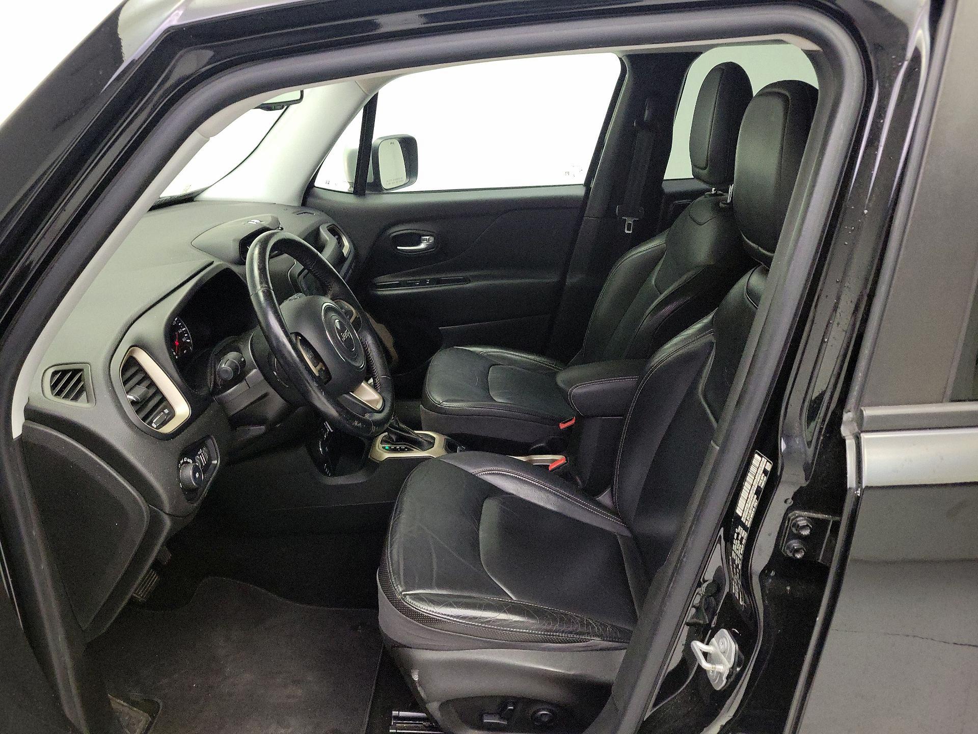 Thumbnail: 2015 Jeep Renegade - 11