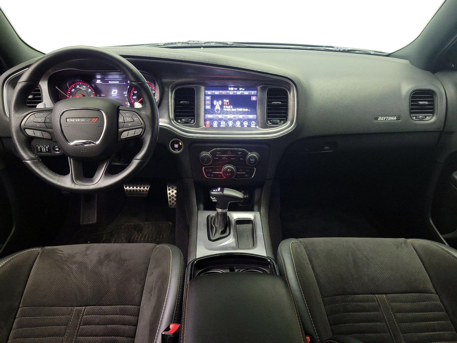 Thumbnail: 2017 Dodge Charger - 9