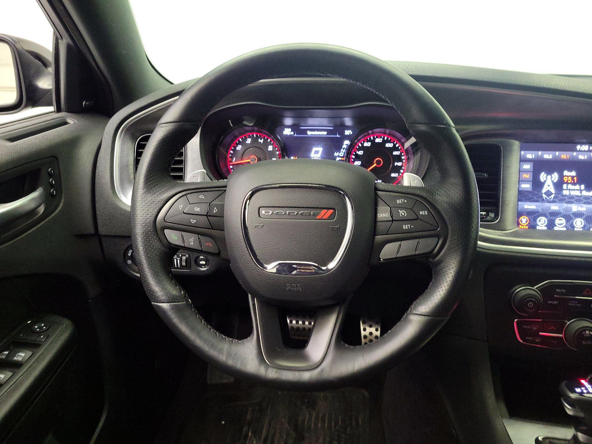 Thumbnail: 2017 Dodge Charger - 10