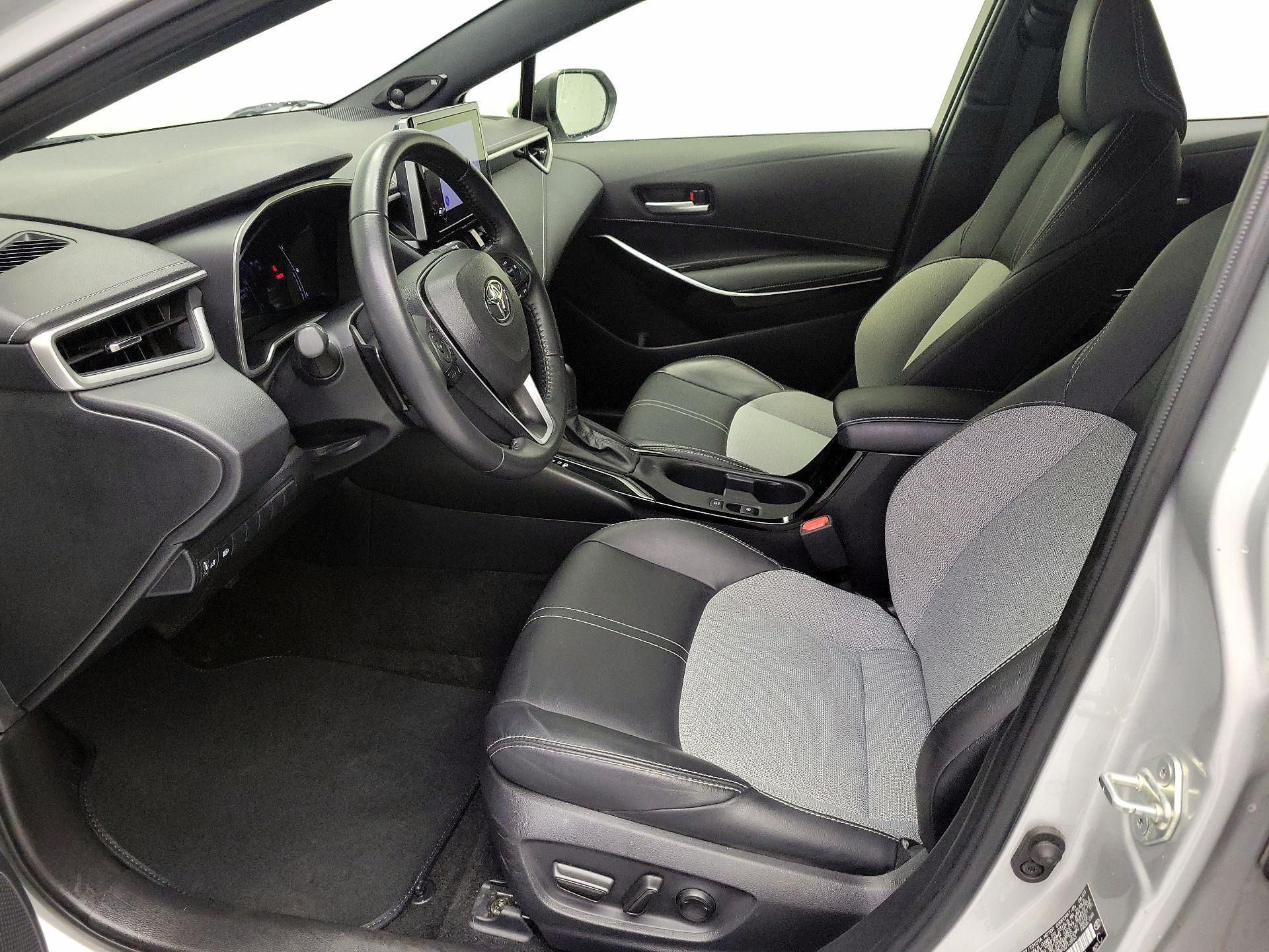 Thumbnail: 2023 Toyota Corolla - 11