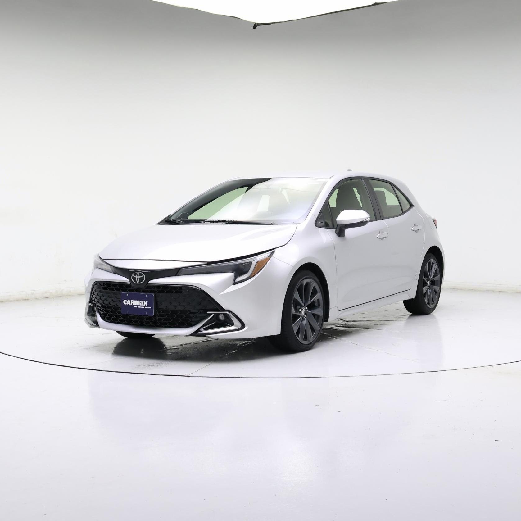 Thumbnail: 2023 Toyota Corolla - 4