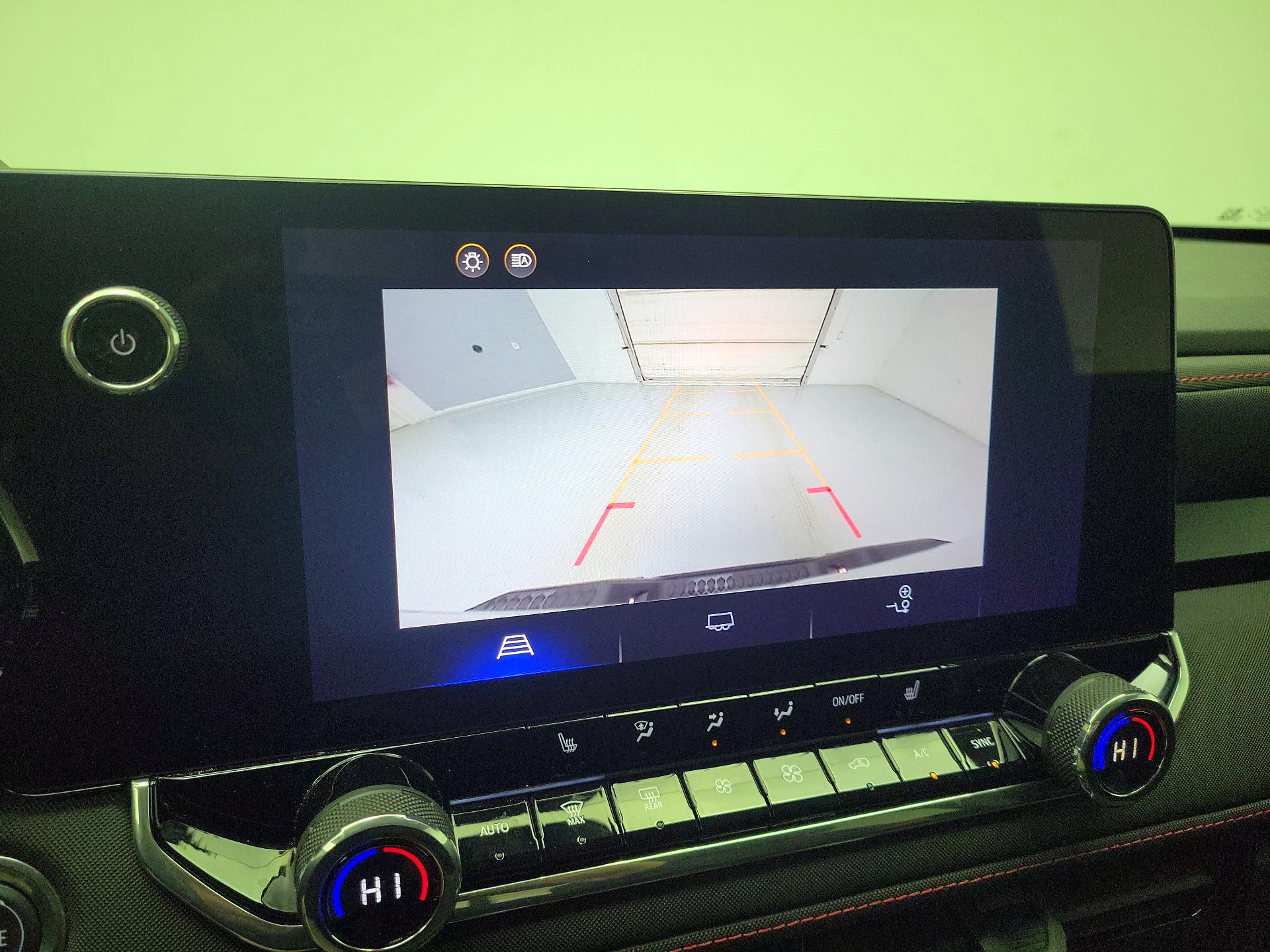 Thumbnail: 2024 Chevrolet Colorado - 15