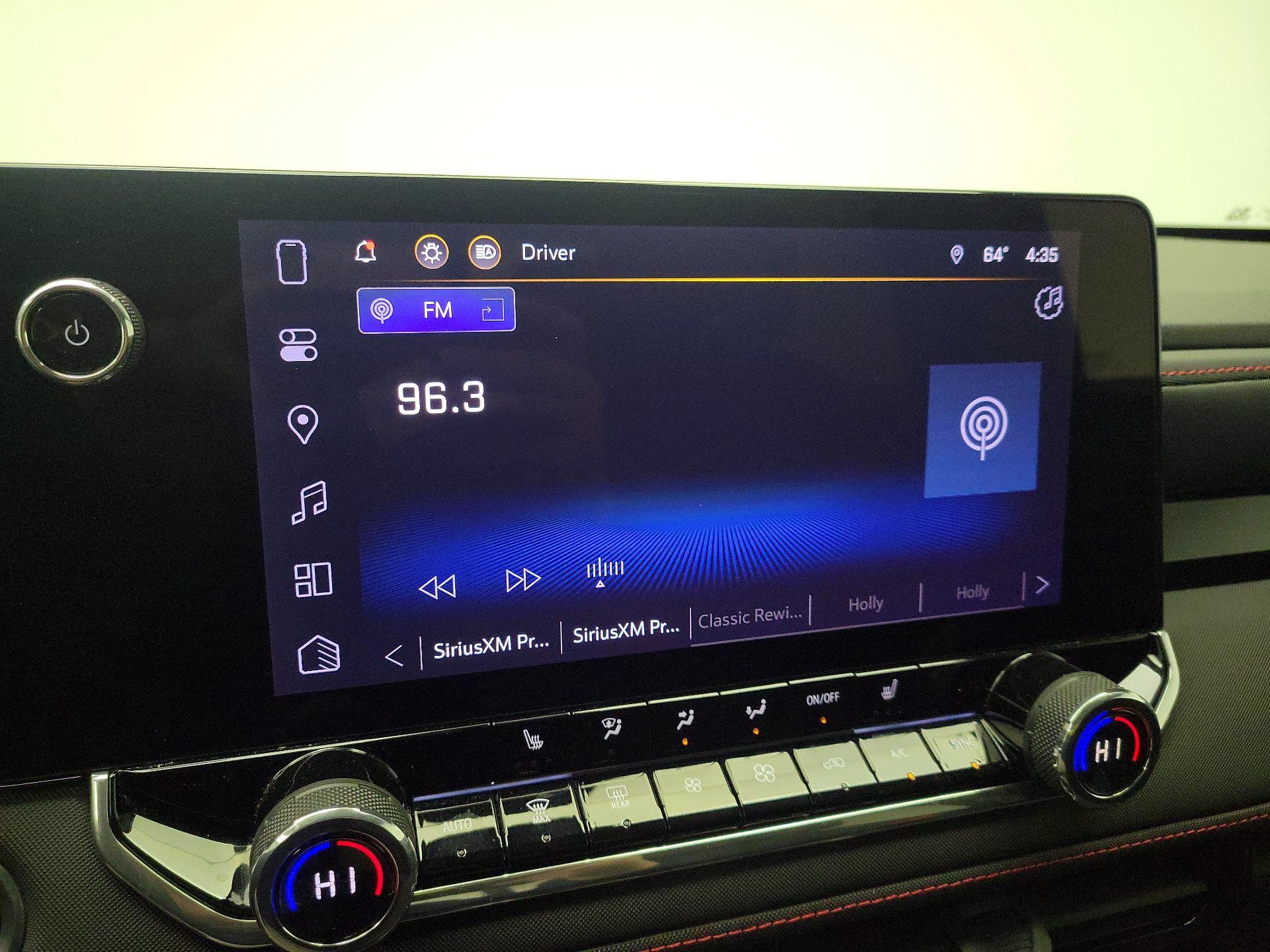 Thumbnail: 2024 Chevrolet Colorado - 16