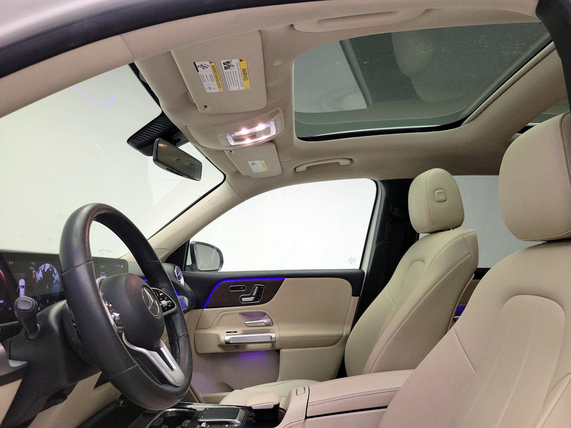 Thumbnail: 2023 Mercedes-Benz GLB - 19