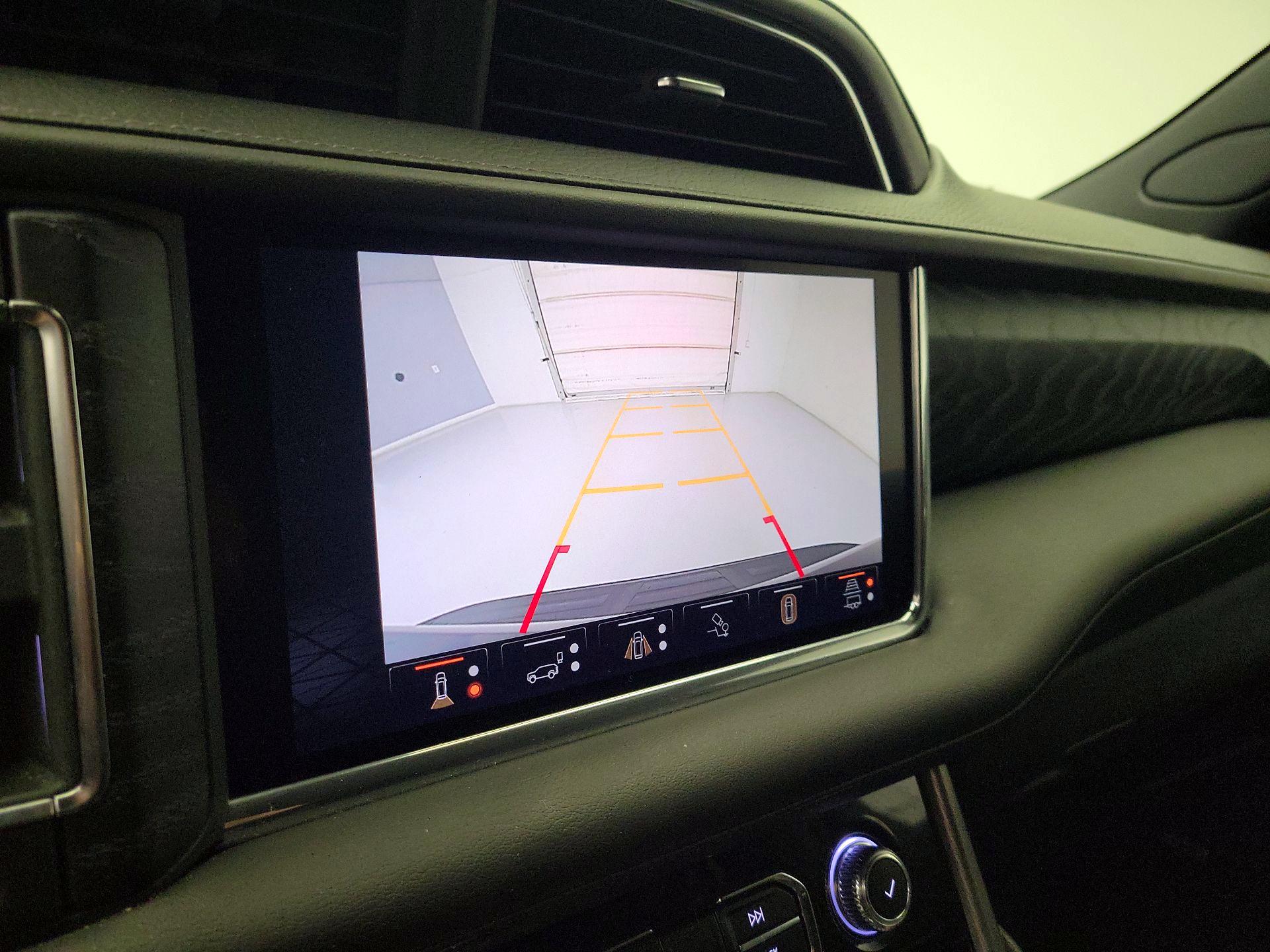 Thumbnail: 2023 GMC Yukon XL - 15