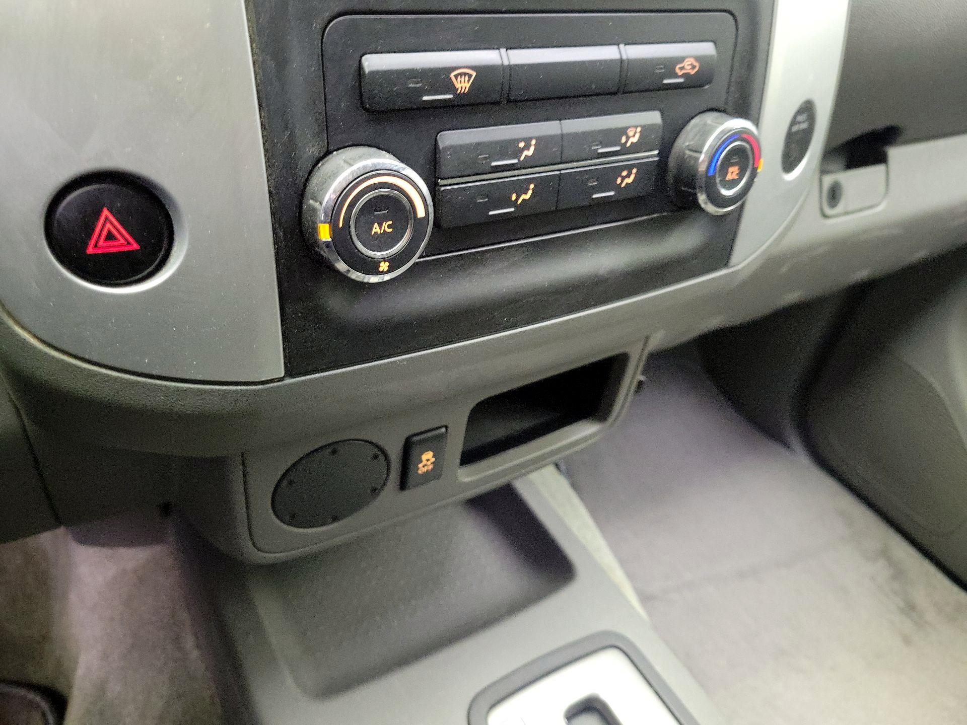 Thumbnail: 2014 Nissan Frontier - 15