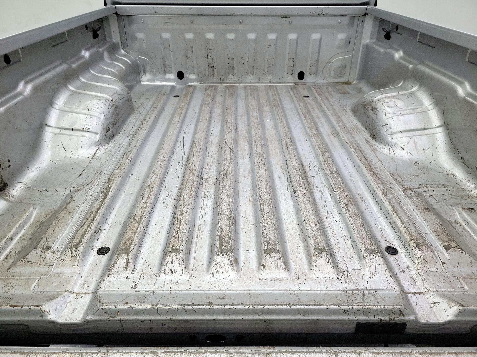 Thumbnail: 2014 Nissan Frontier - 18