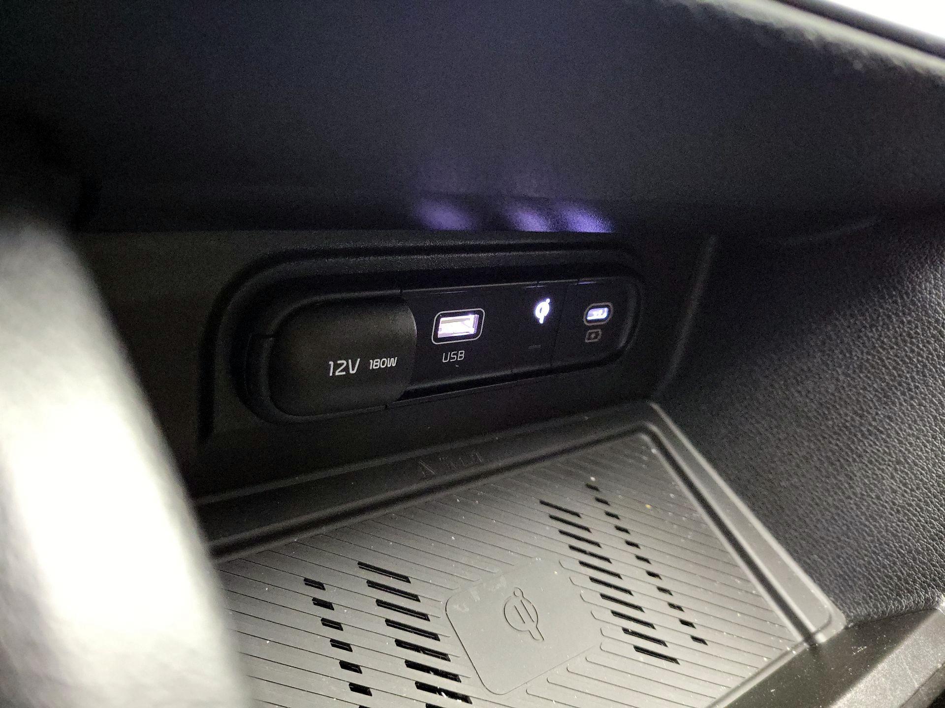 Thumbnail: 2023 Kia Sportage - 19