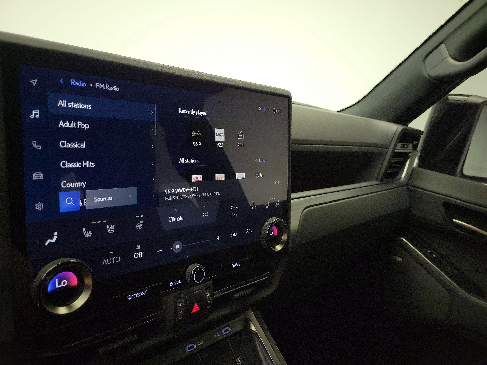 Thumbnail: 2024 Lexus GX - 16