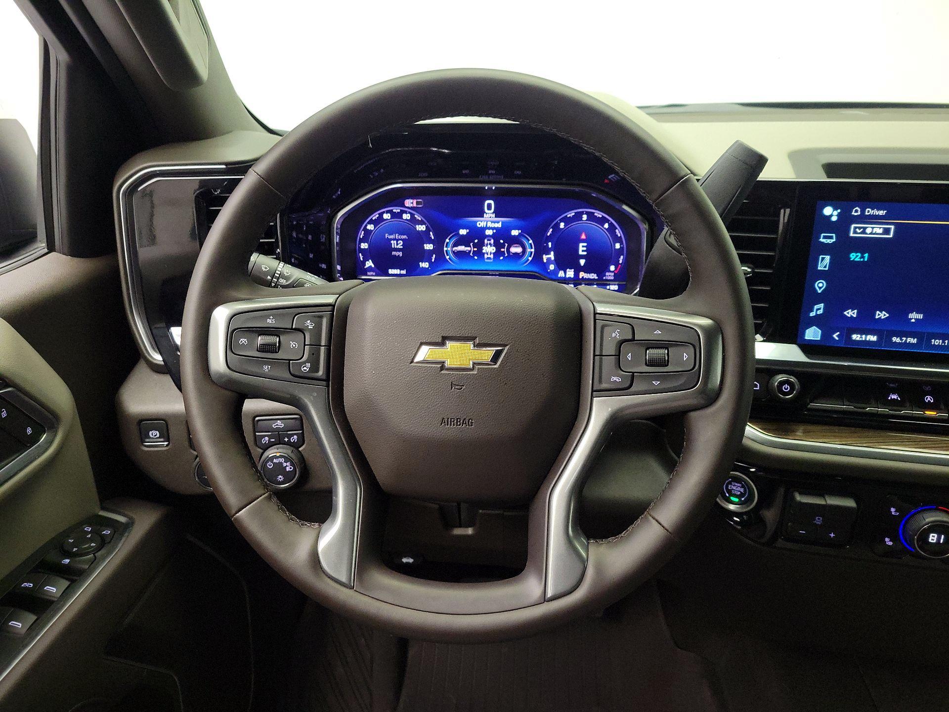 Thumbnail: 2025 Chevrolet Silverado 1500 - 10