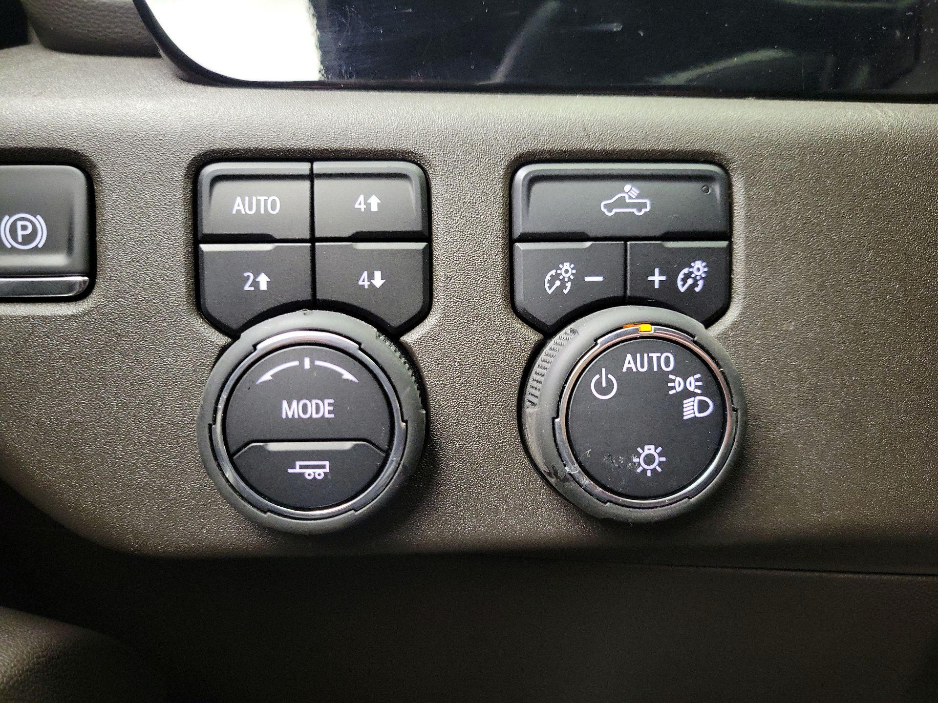 Thumbnail: 2025 Chevrolet Silverado 1500 - 13