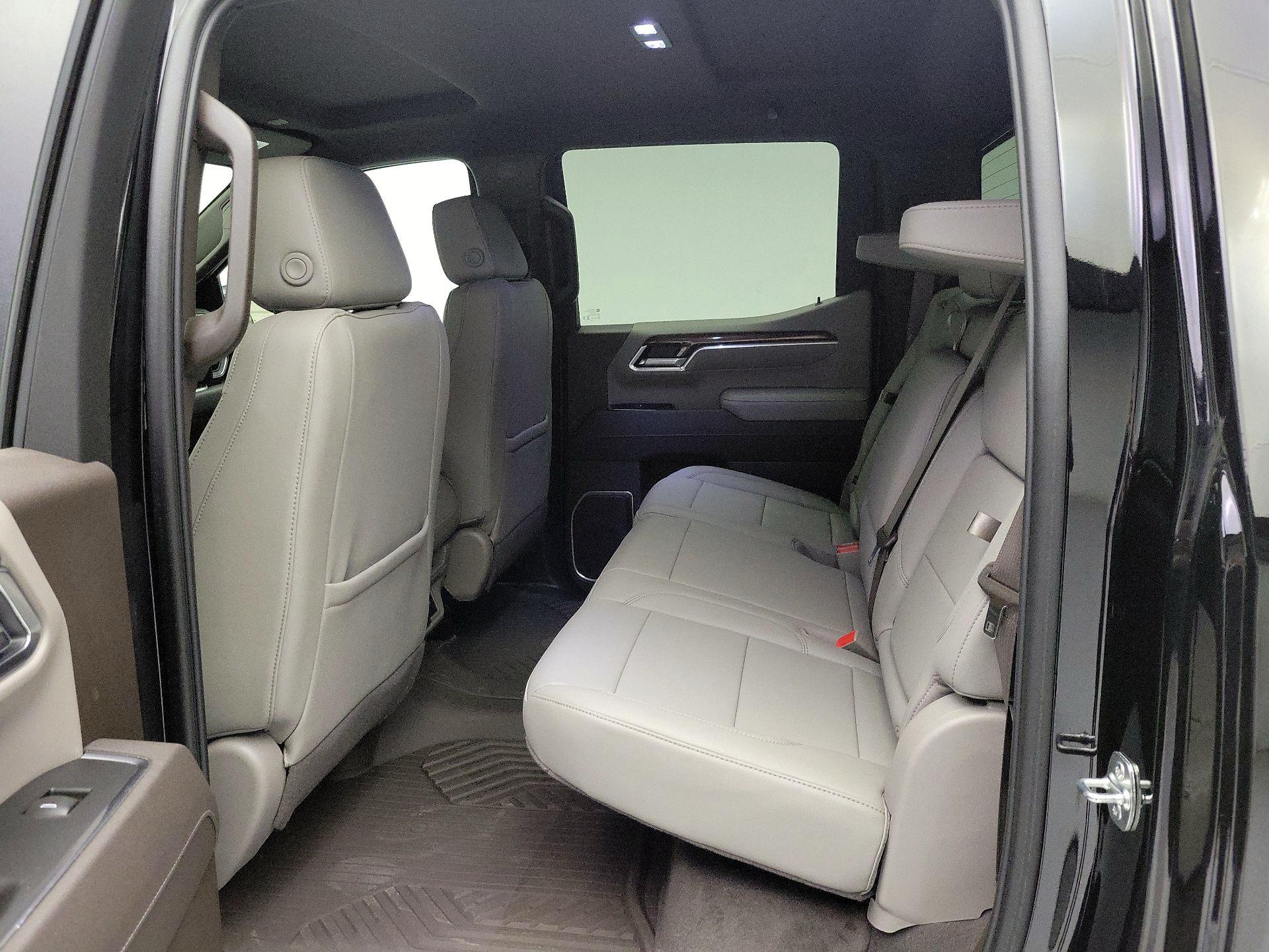 Thumbnail: 2025 Chevrolet Silverado 1500 - 20