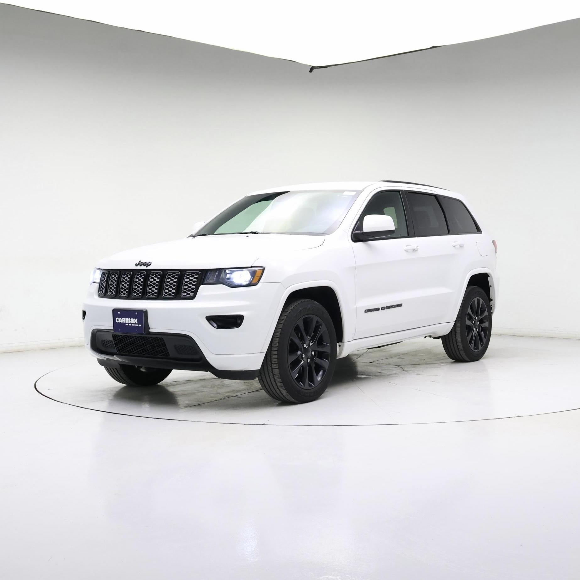 Thumbnail: 2018 Jeep Grand Cherokee - 4